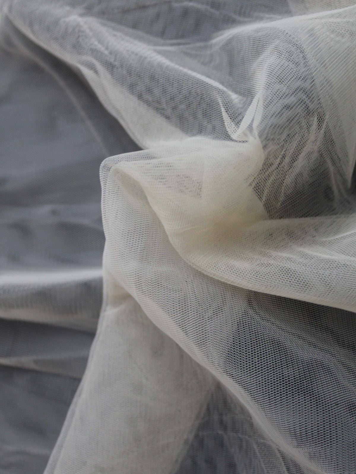 Tulle extensible couleur café - TU0003