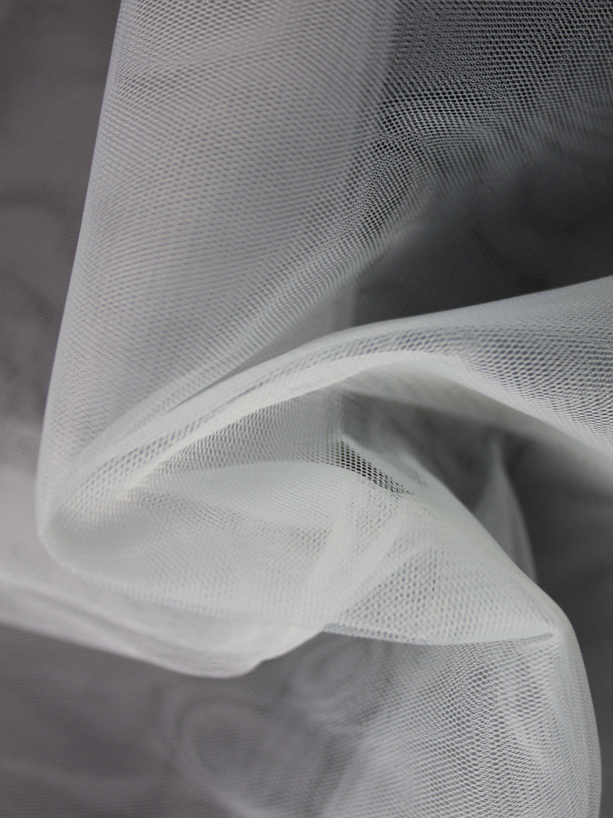 Tulle Menthe claire (135) - TU0031