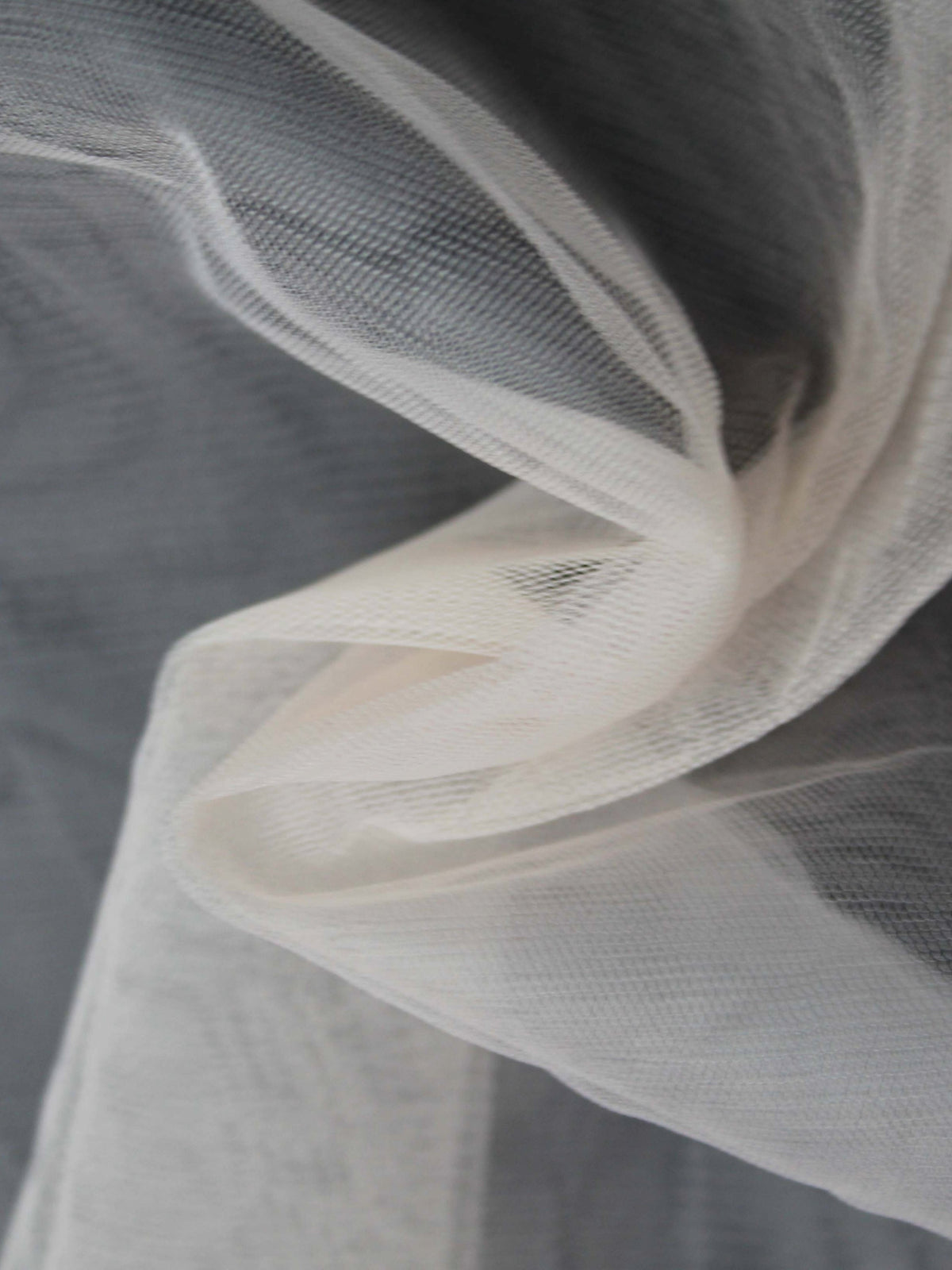 Tulle saumon clair (84) - TU0031