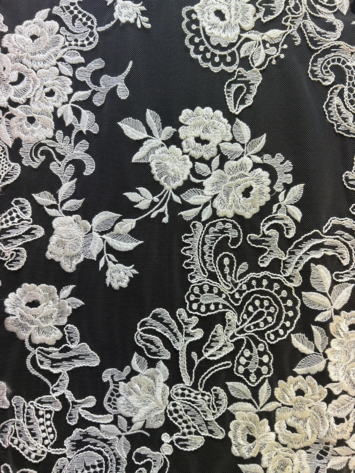 Dentelle Brodée Ivoire - Tahlula