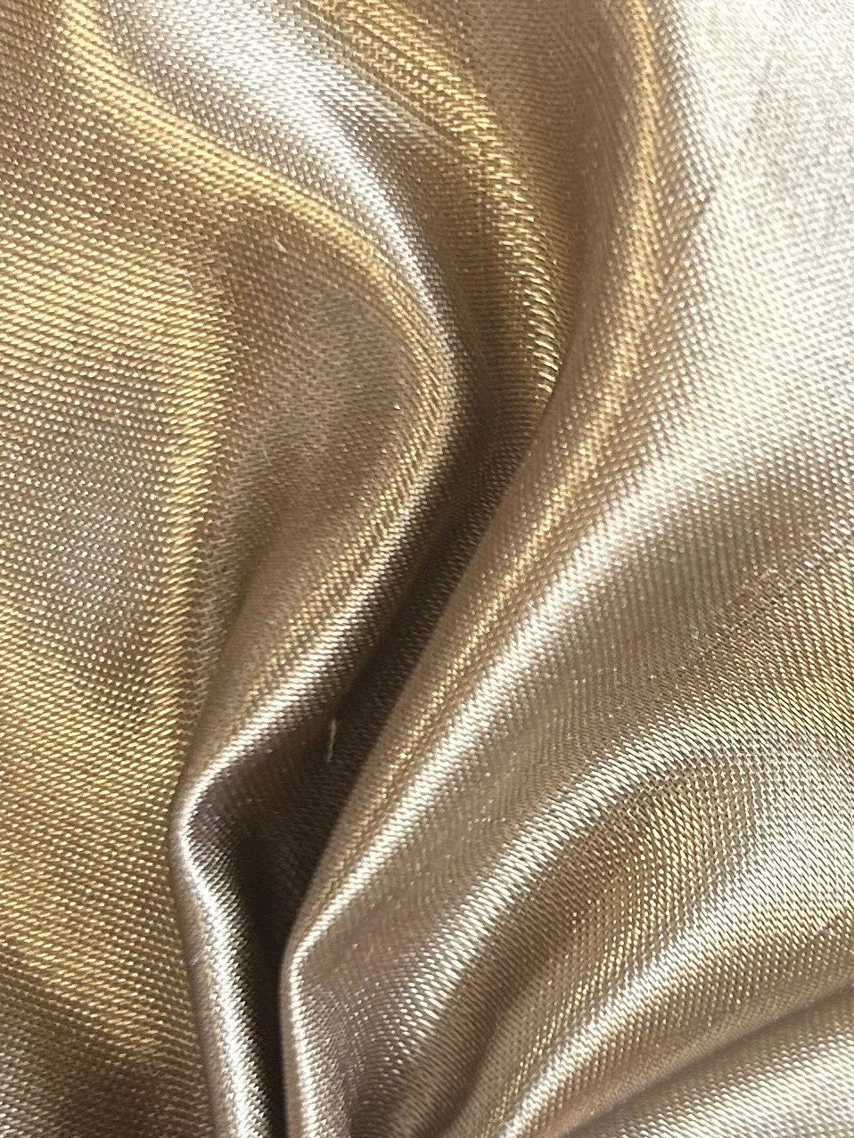 Dupion en satin de polyester taupe - Clarté