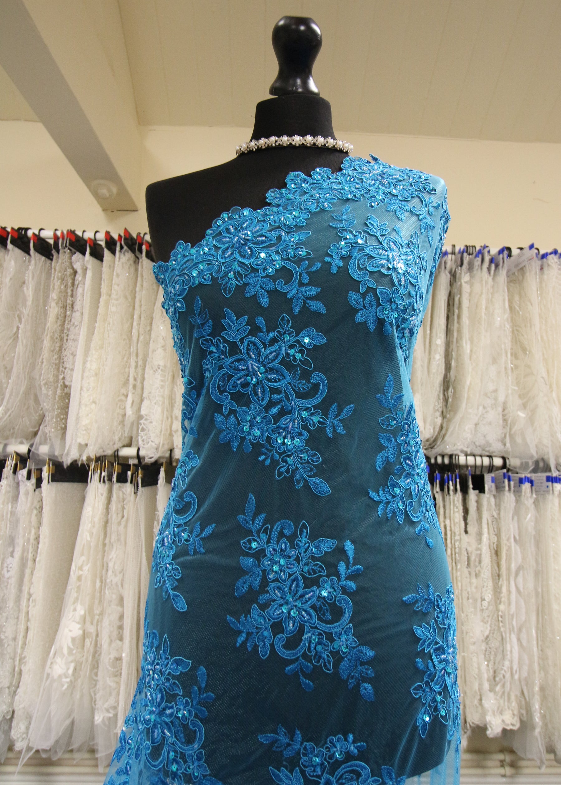 Dentelle Perlée Turquoise - Kady