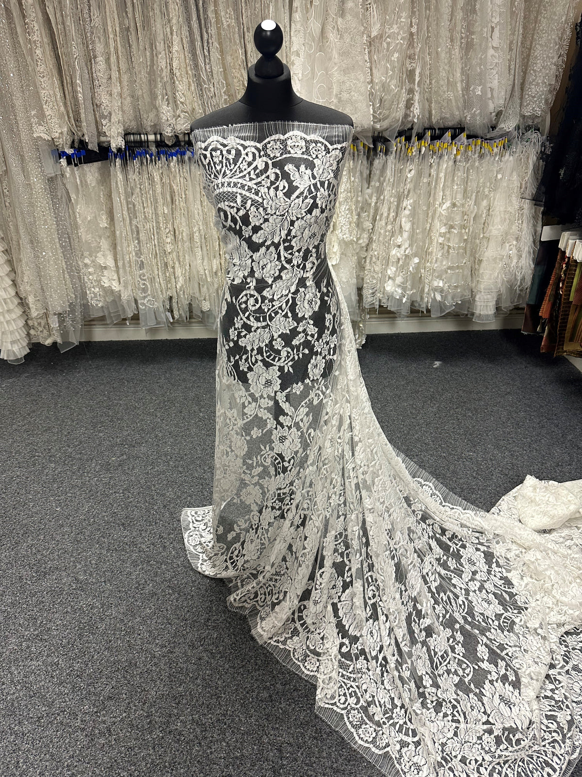 Dentelle Chantilly Bio Ivoire - Nola