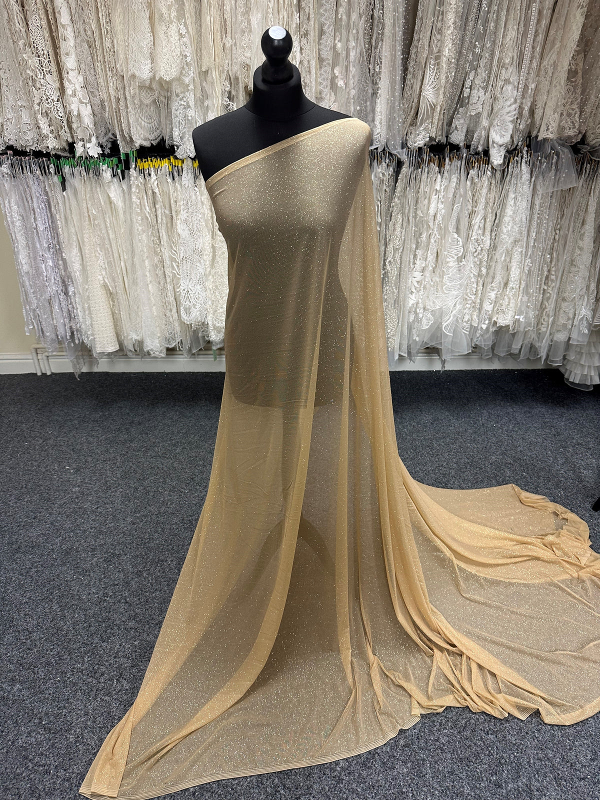 Tissu pailleté extensible doré - Bastion