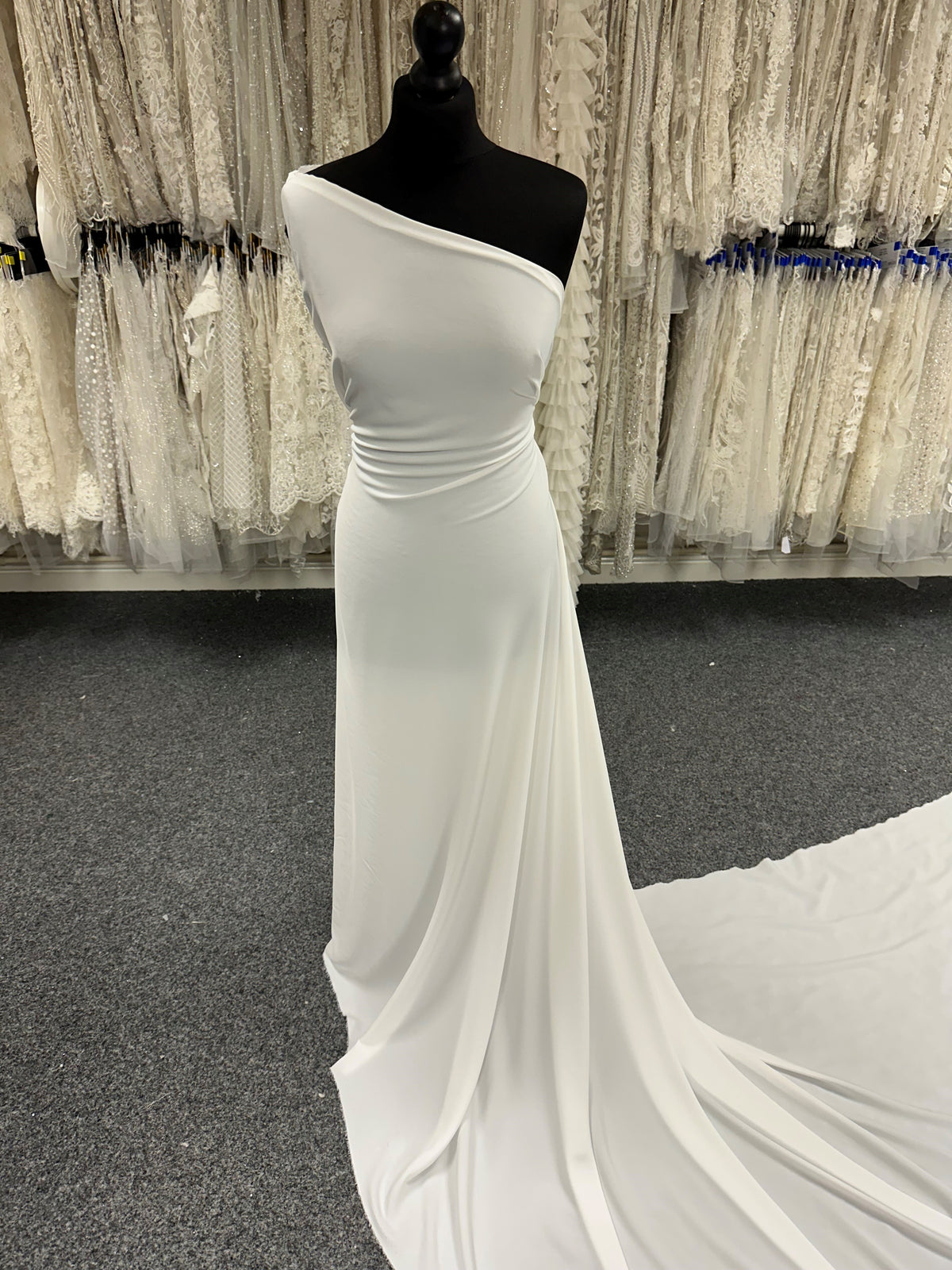 Crêpe de Chine ivoire – Morality