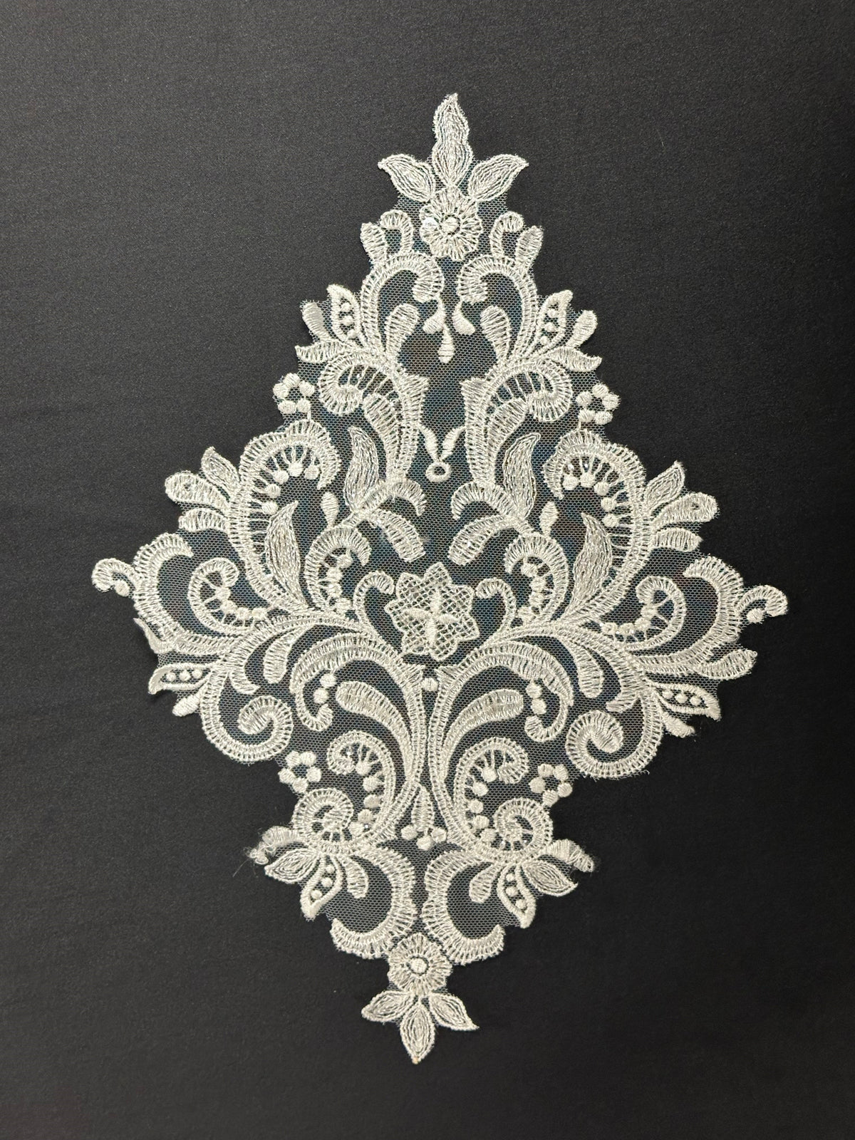 Applique en dentelle à sequins ivoire - Derrick