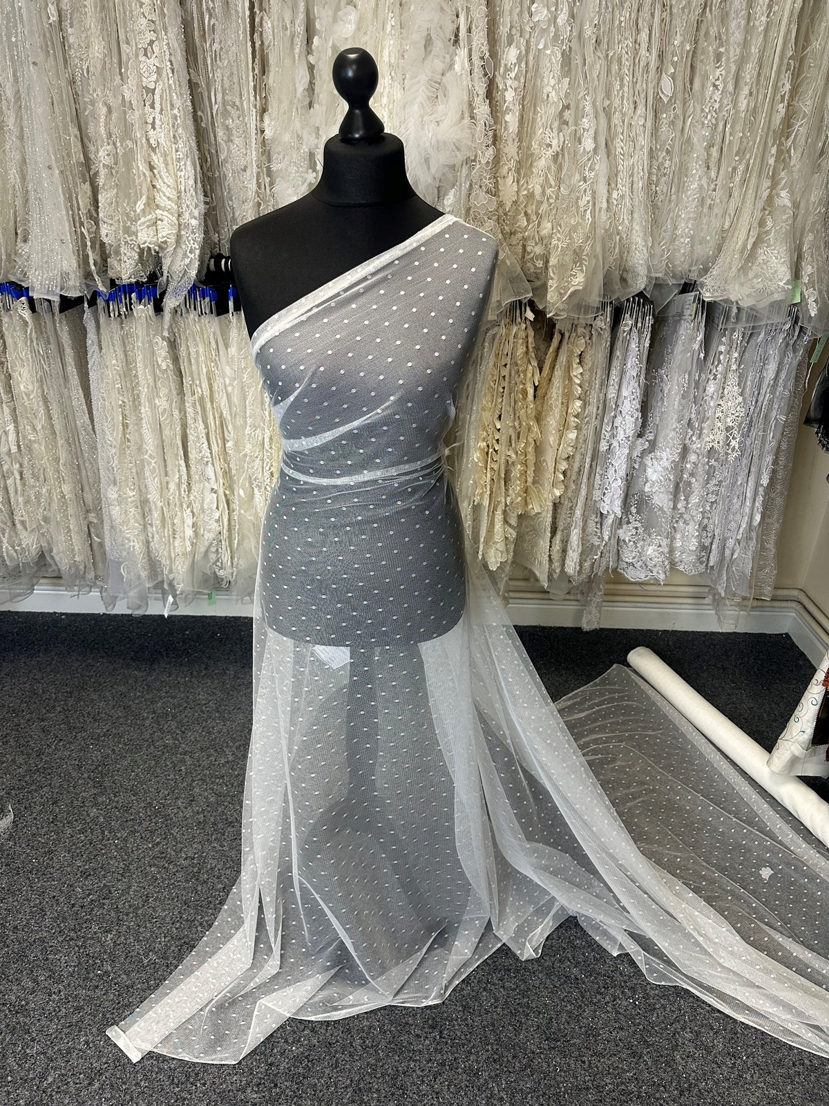 Tulle Ivoire avec points moyens - Spice