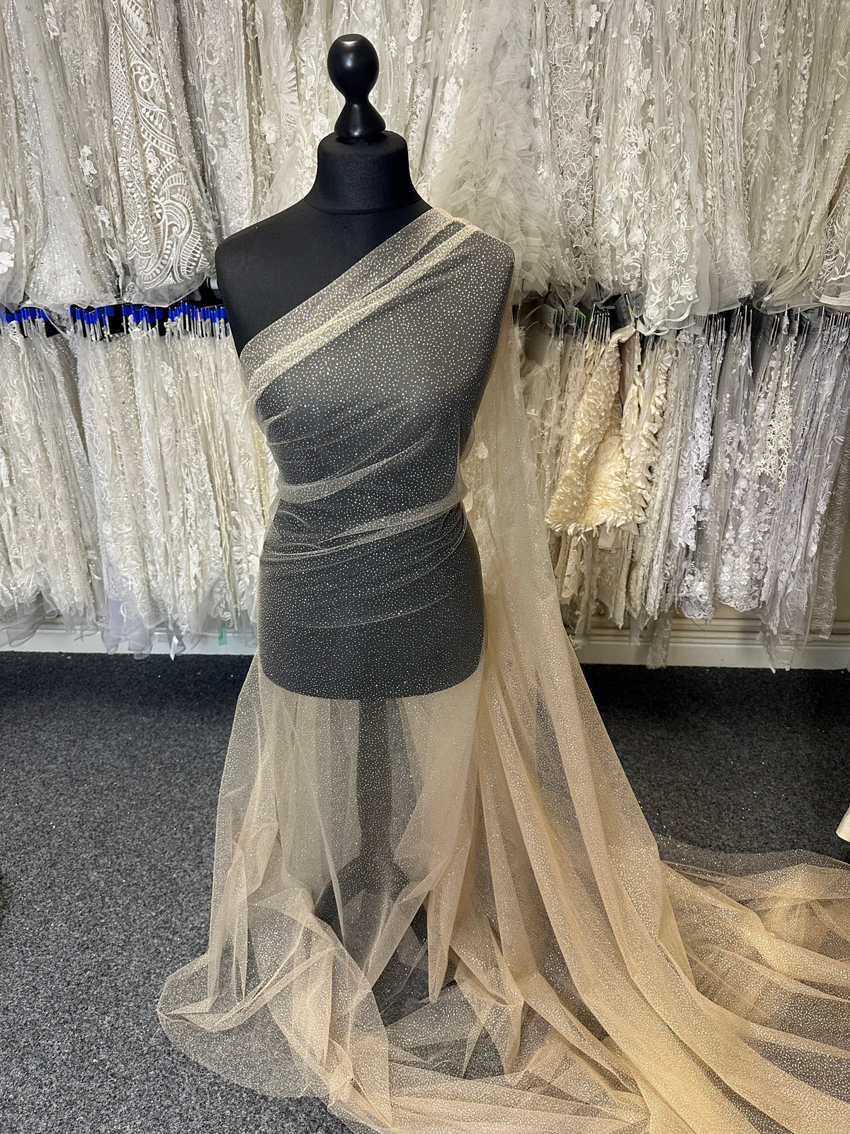 Tulle Pailleté Champagne – Enmity