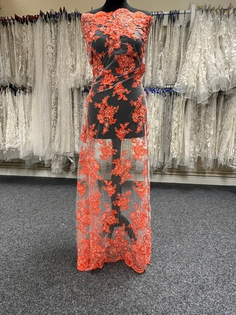 Dentelle orange - Victoria.