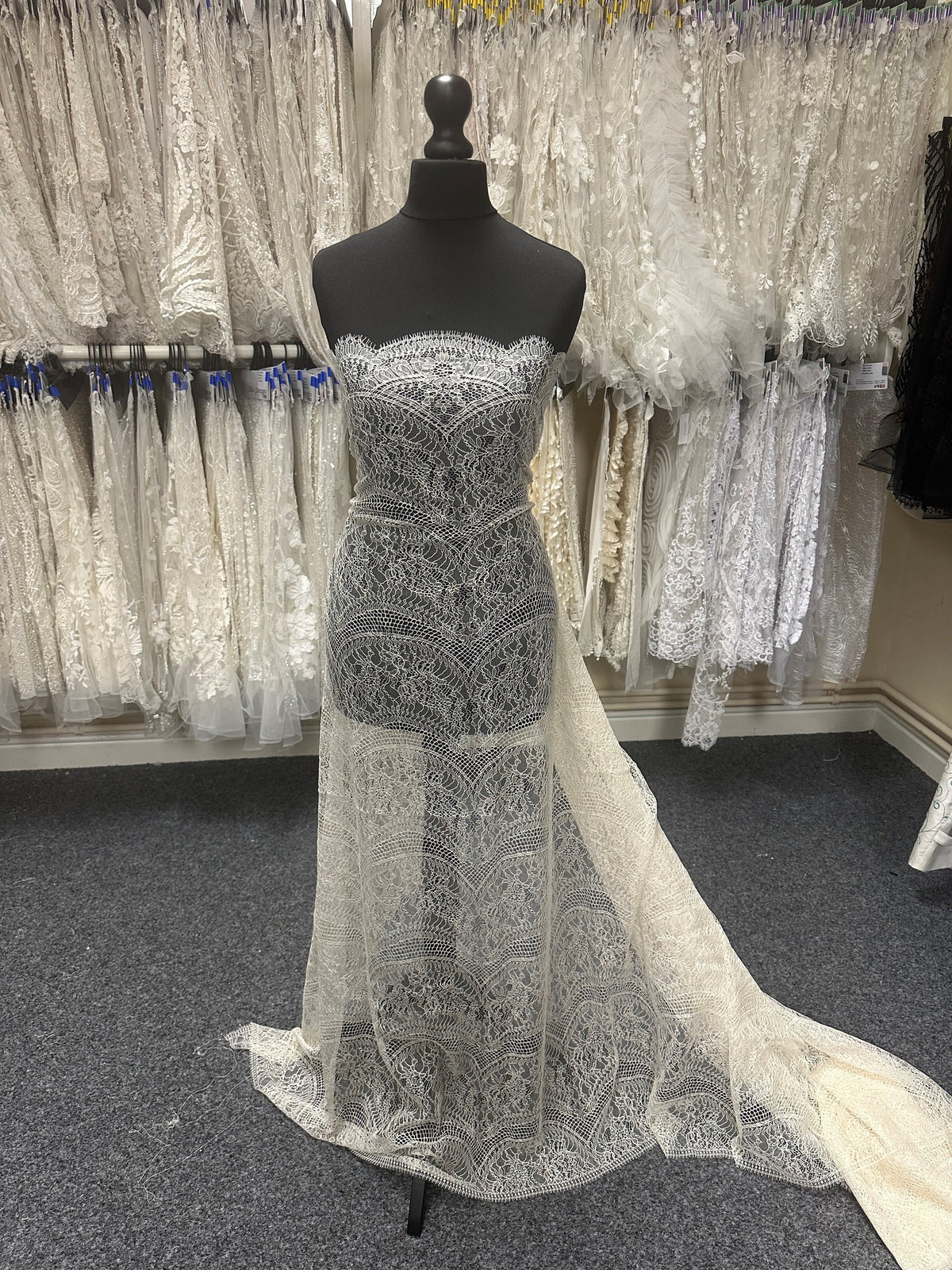 Dentelle Chantilly Ivoire - Prudence