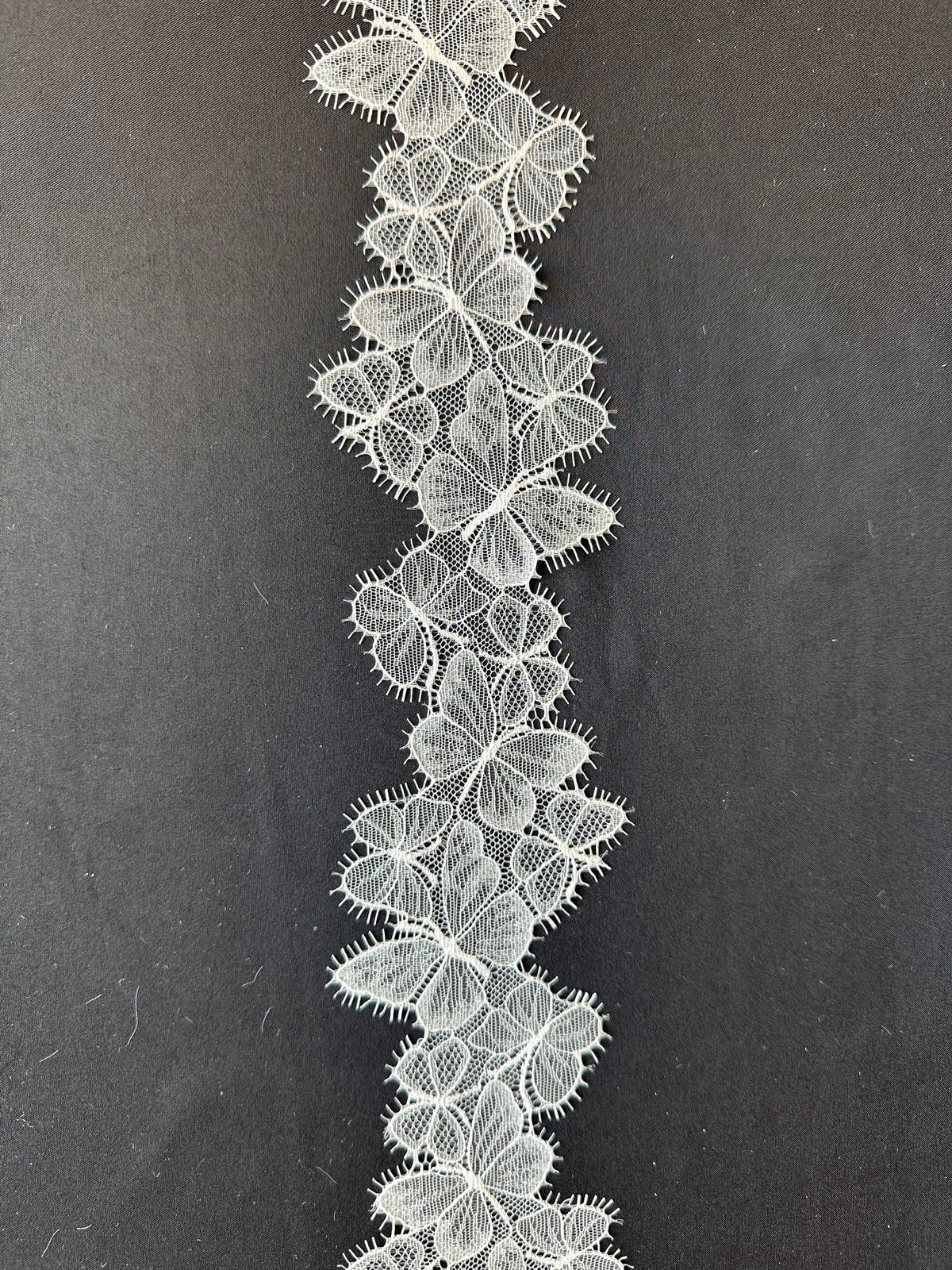 Bordure en dentelle papillon ivoire - Mariner