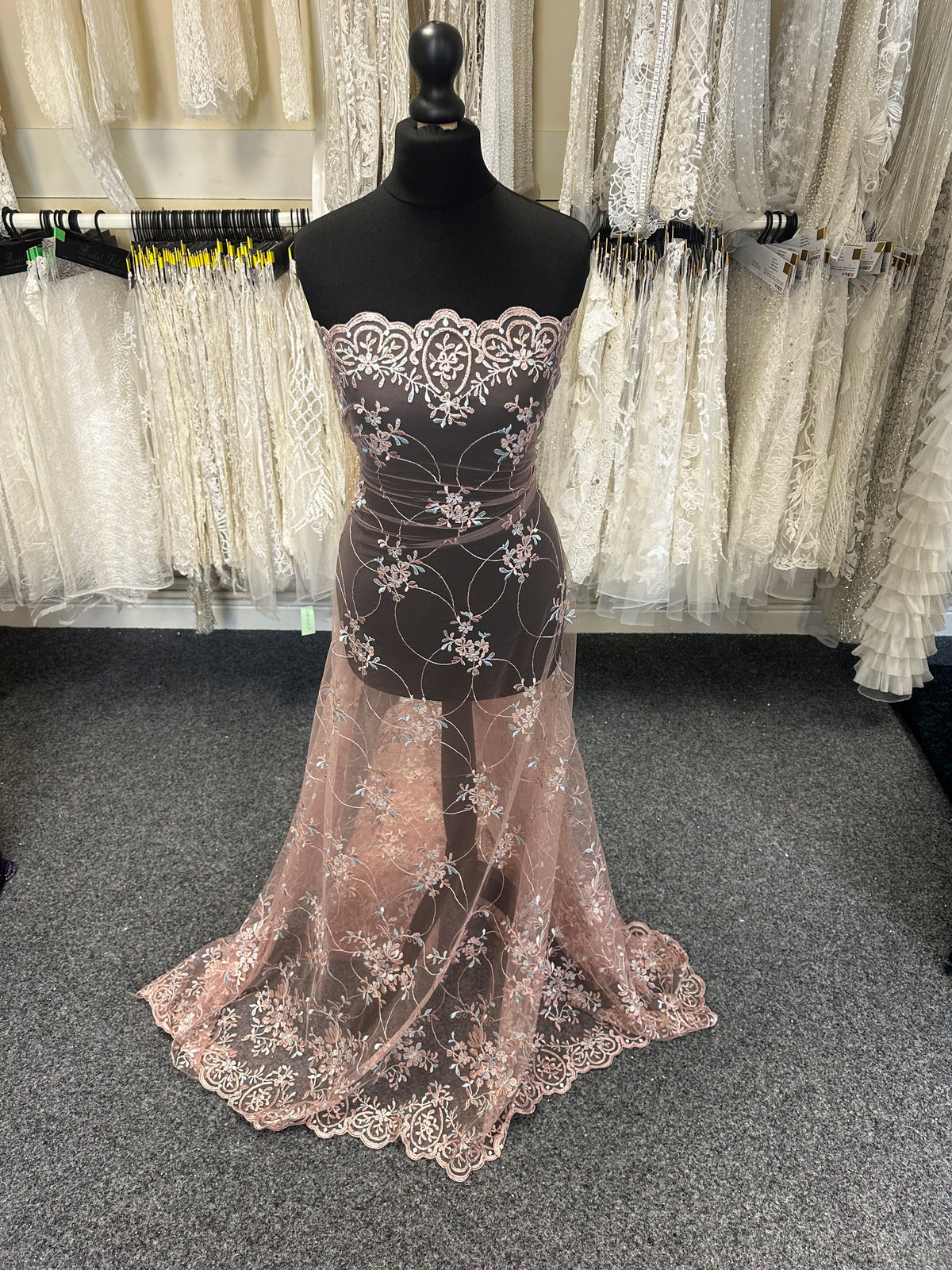 Dentelle Rose Antique - Héritage