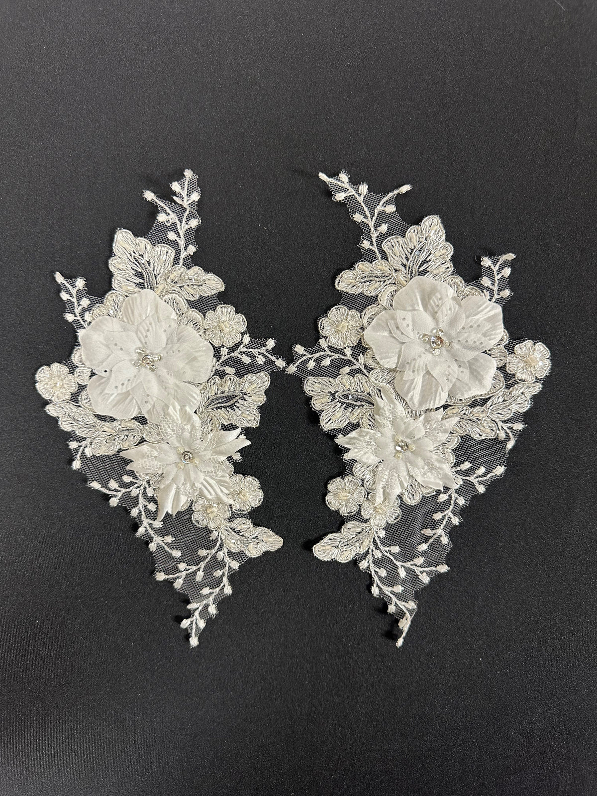 Appliques en dentelle ivoire florale - Naomi