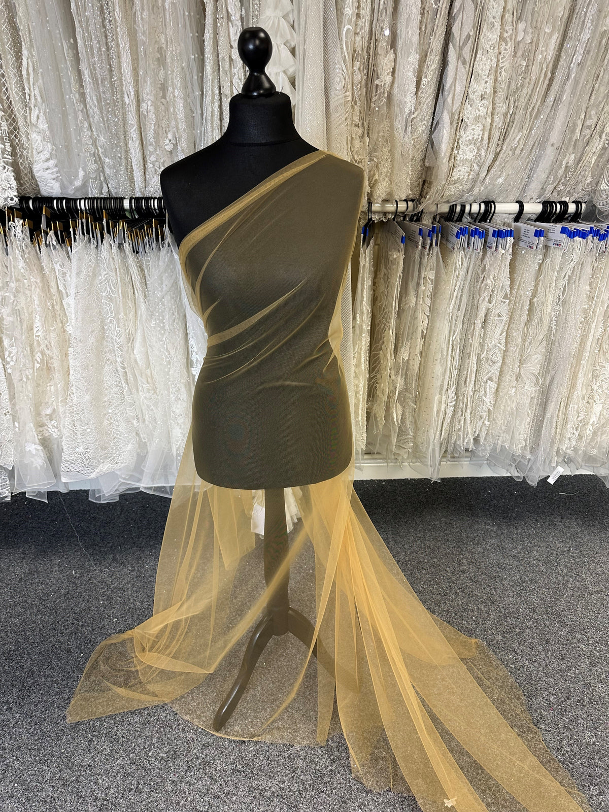 Tulle Doré - Carnival