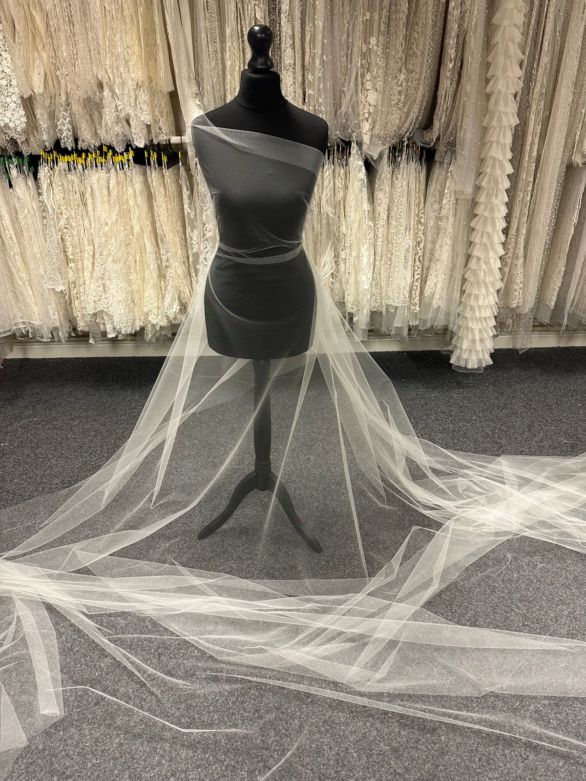 Tulle de mariée ivoire pâle pour voiles – Crescendo