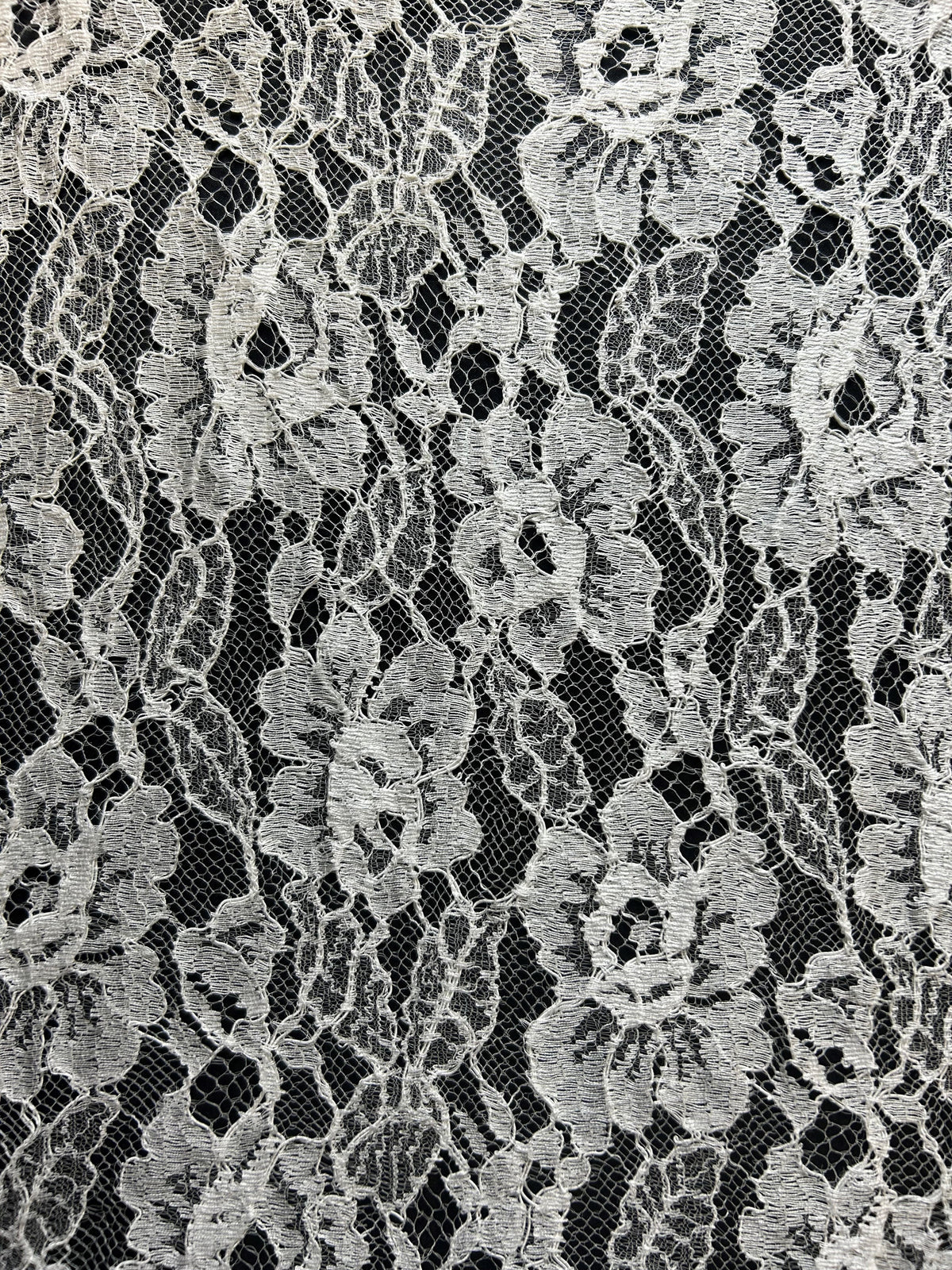 Dentelle Chantilly Blanche Douce - Amy