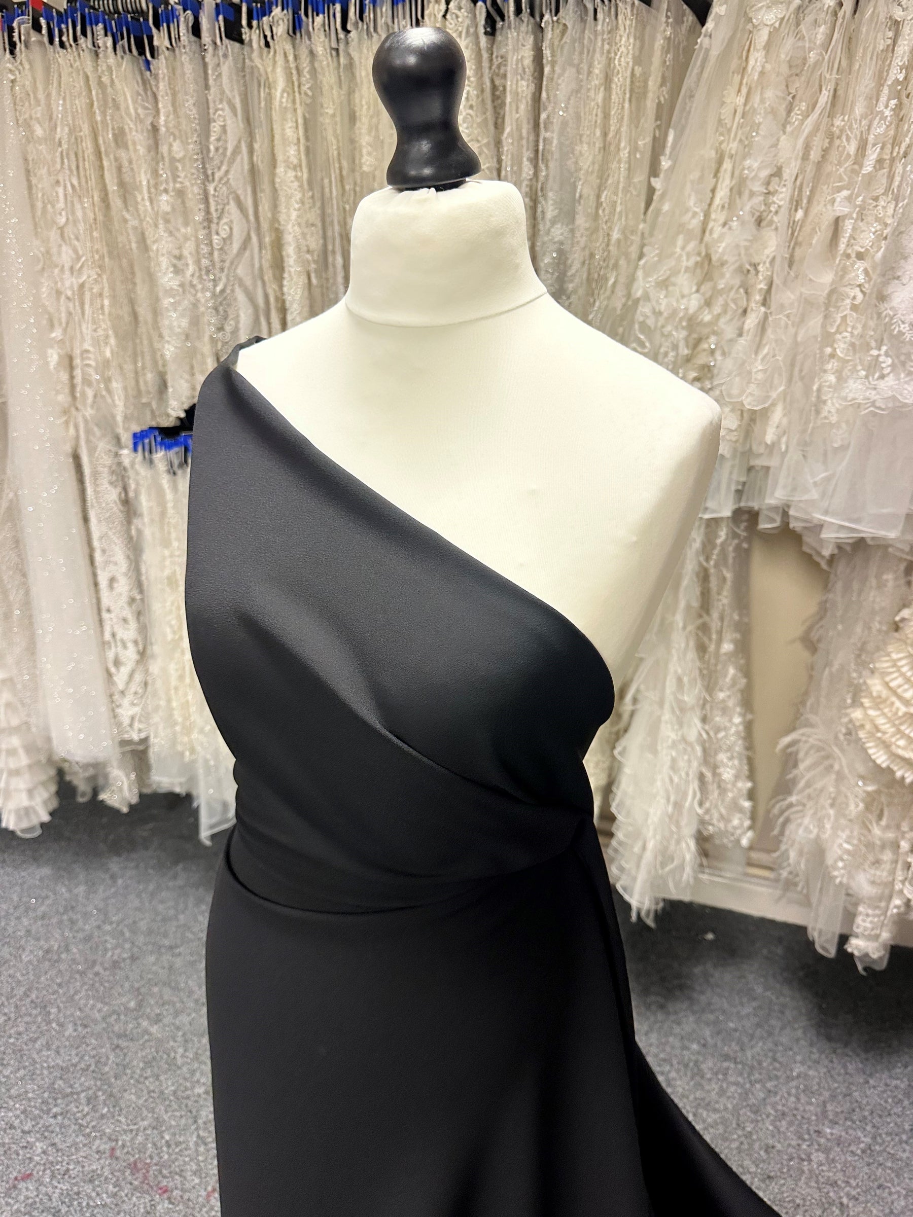 Dupion en satin de polyester noir - Clarté