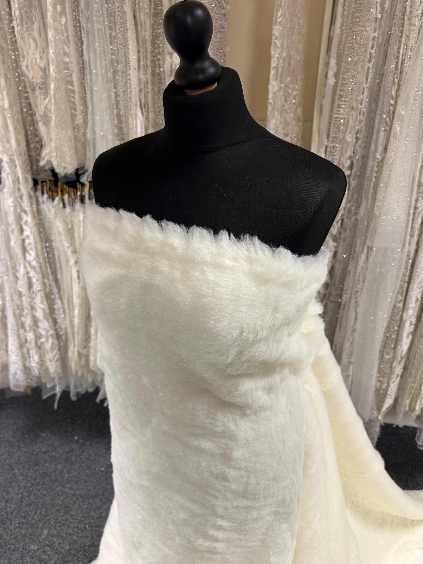 Fausse fourrure en Ivoire - Ermine