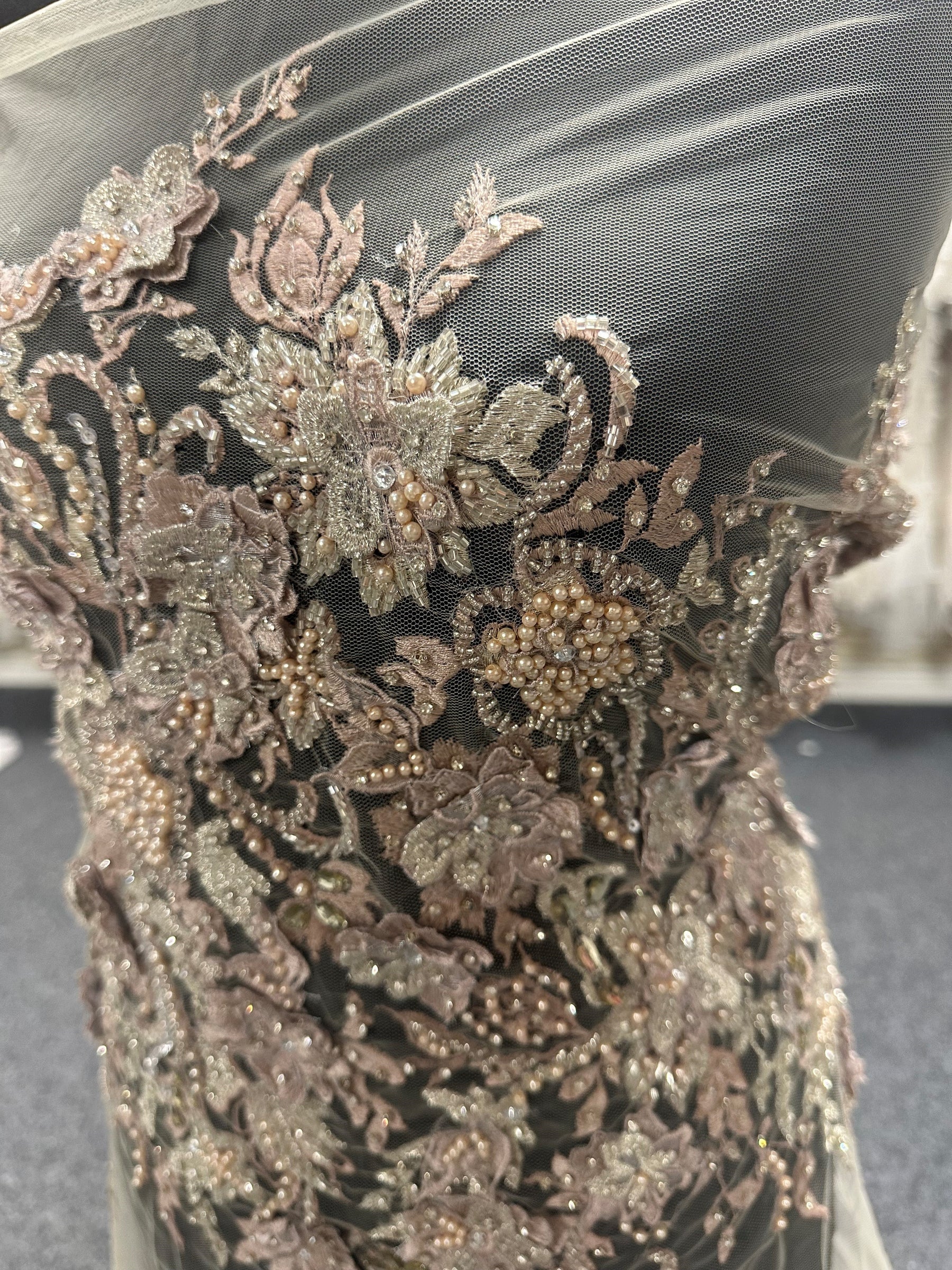 Dentelle Perlée Blush - Renata
