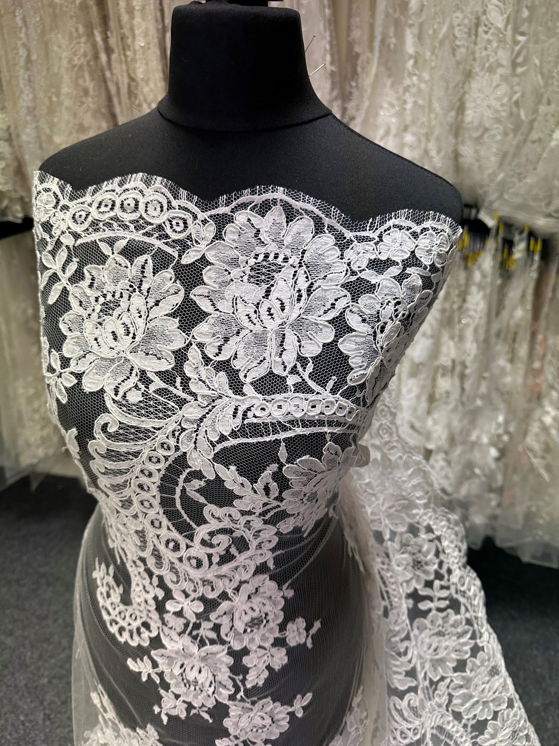 Ivory Corded Chantilly Lace - Zaya