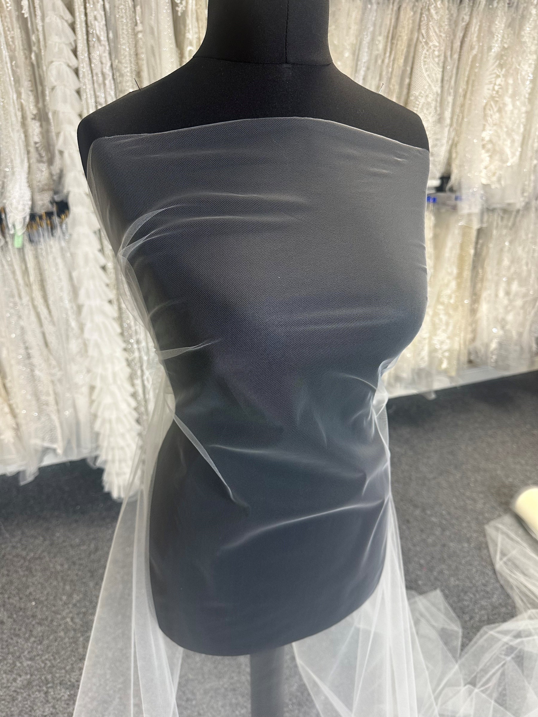 Tulle de mariée ivoire pour voiles – Romance