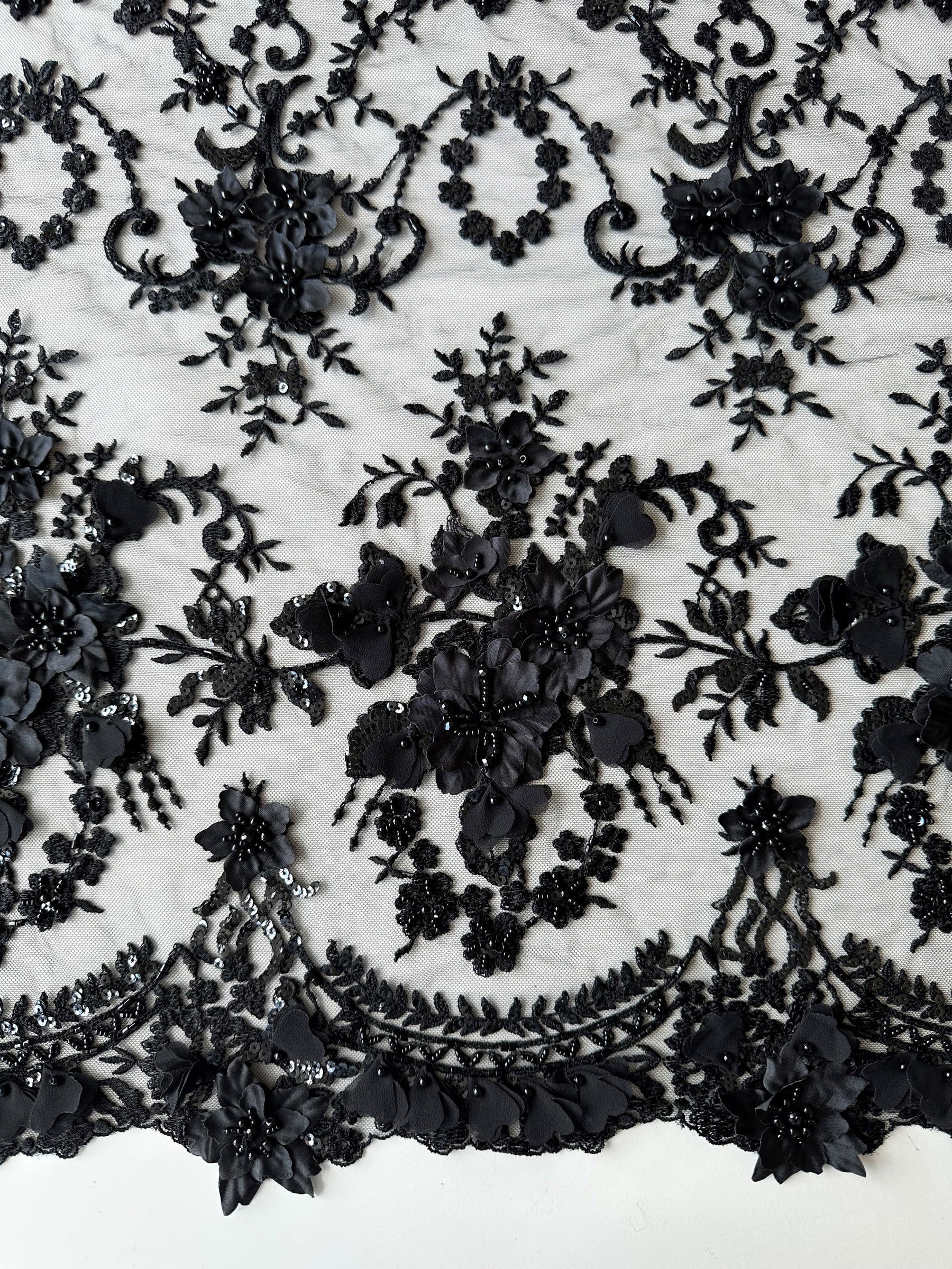 Dentelle perlée noire - Audumi
