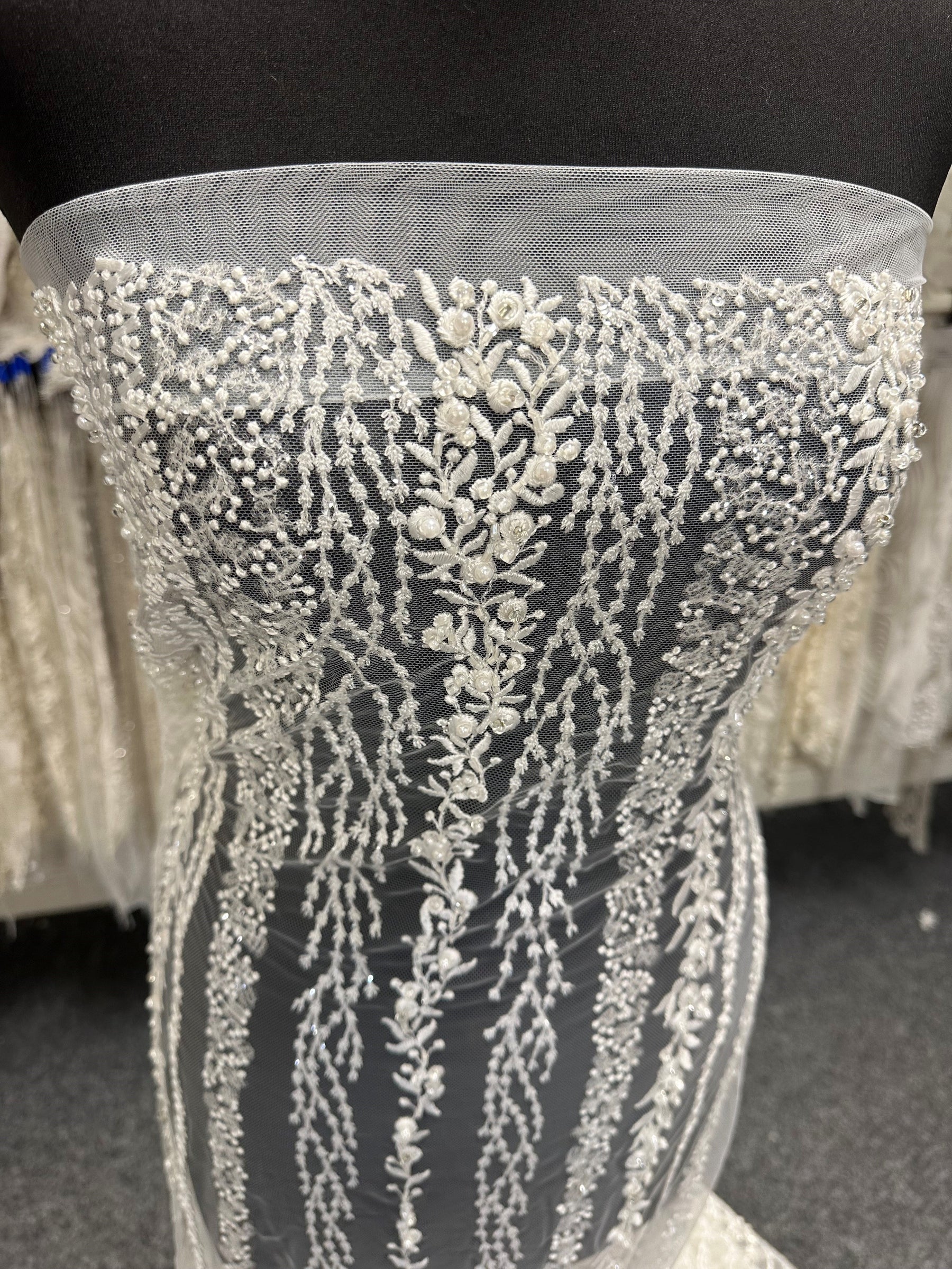 Dentelle Perlée Ivoire Perlée - Paix