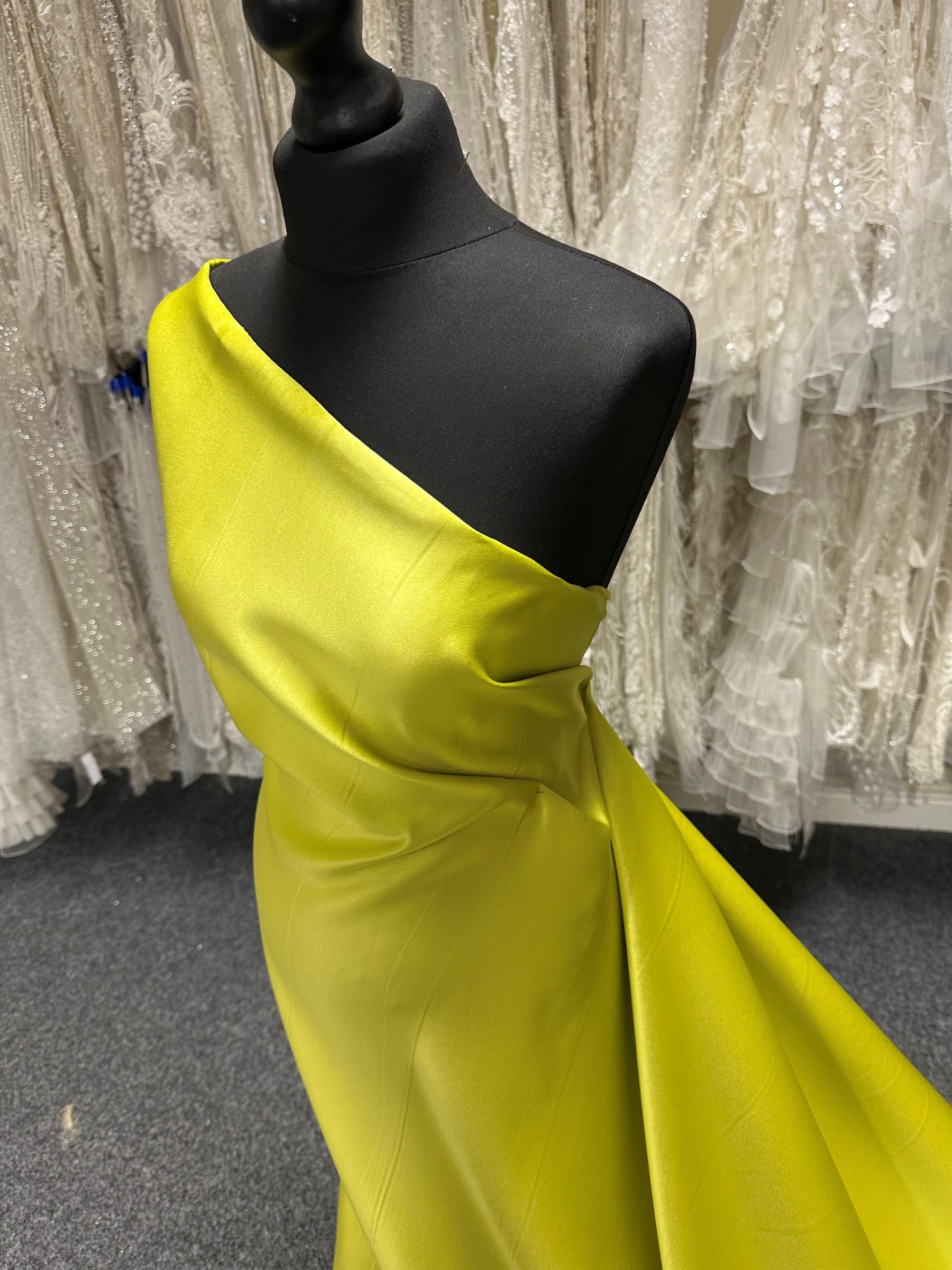 Satin Duchesse Polyester Chartreuse - Contessa