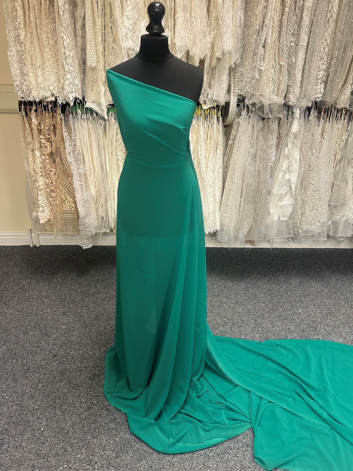 Mousseline de polyester vert émeraude - Benevolence