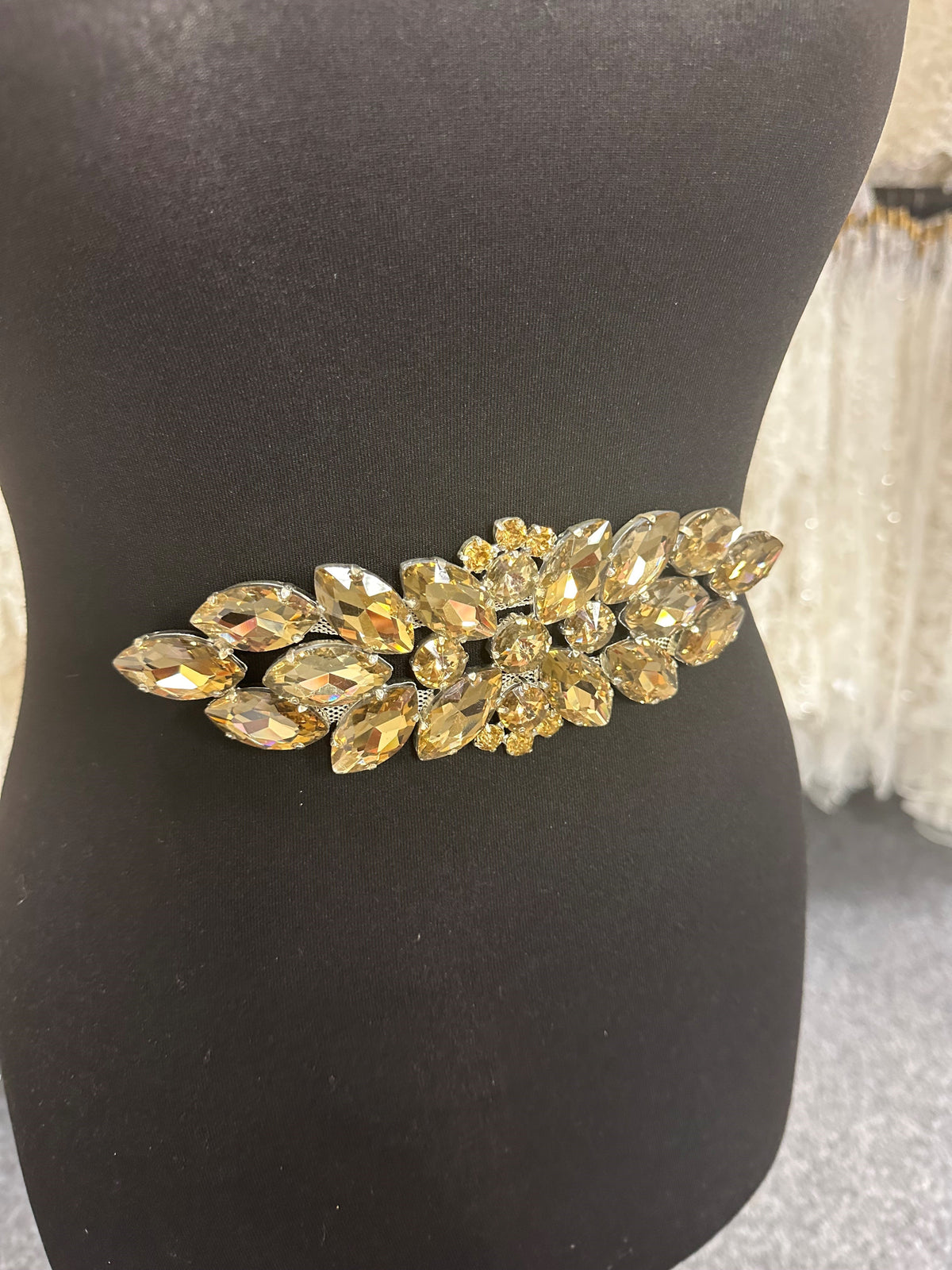 Broderie Cristal - Flare