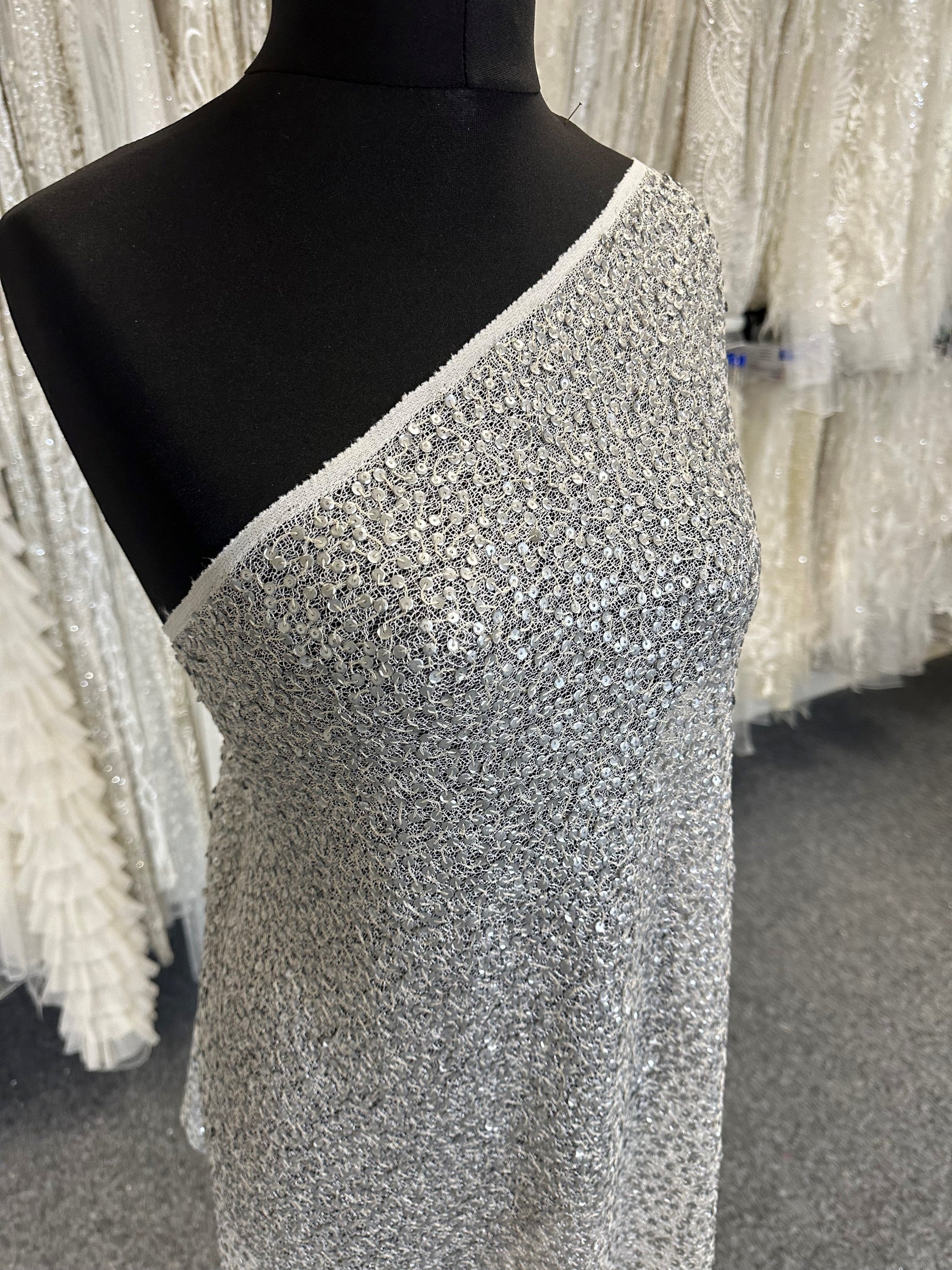 Couture Brodé Grise - Moondust