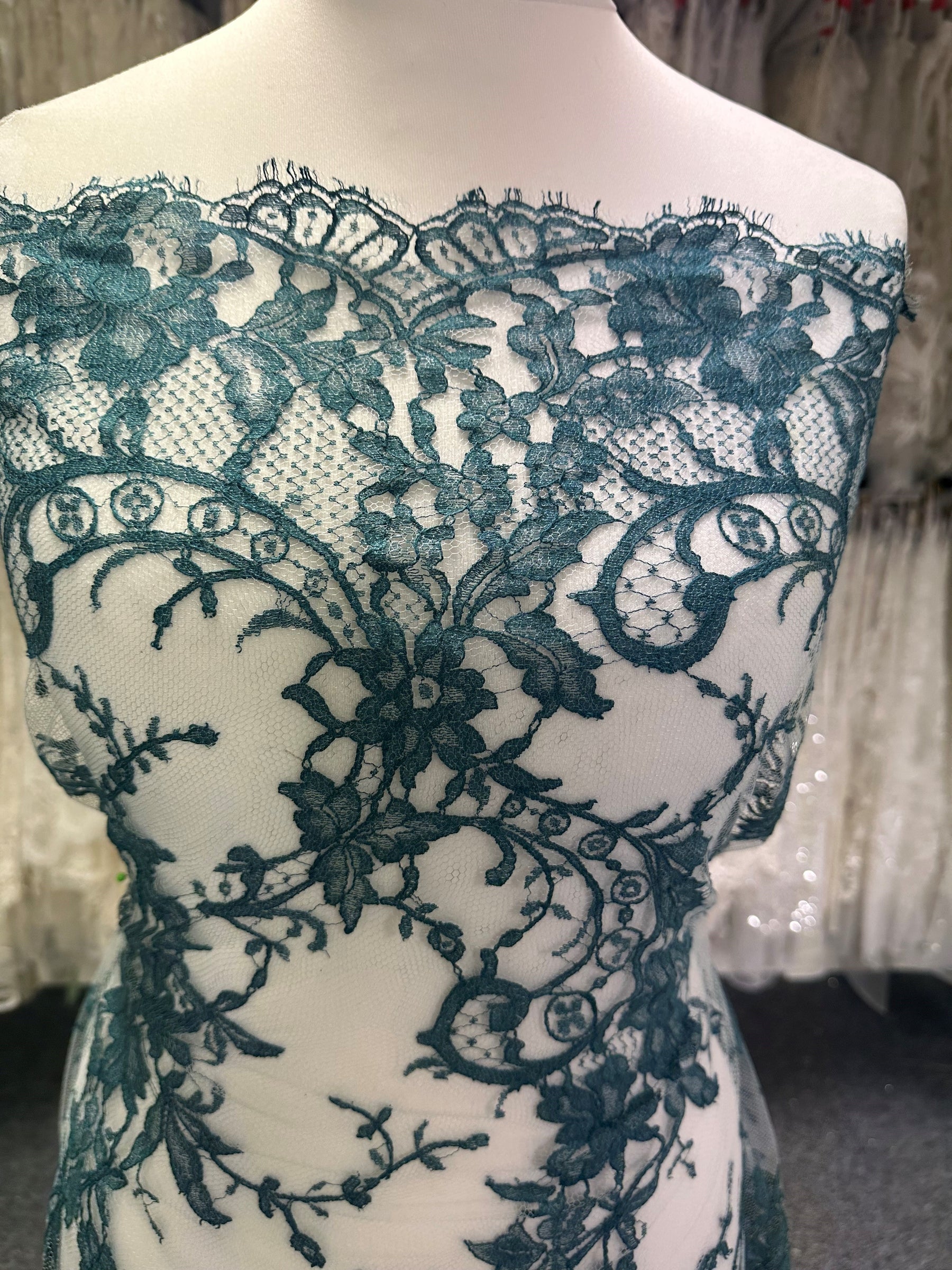 Dentelle vert émeraude - Kate