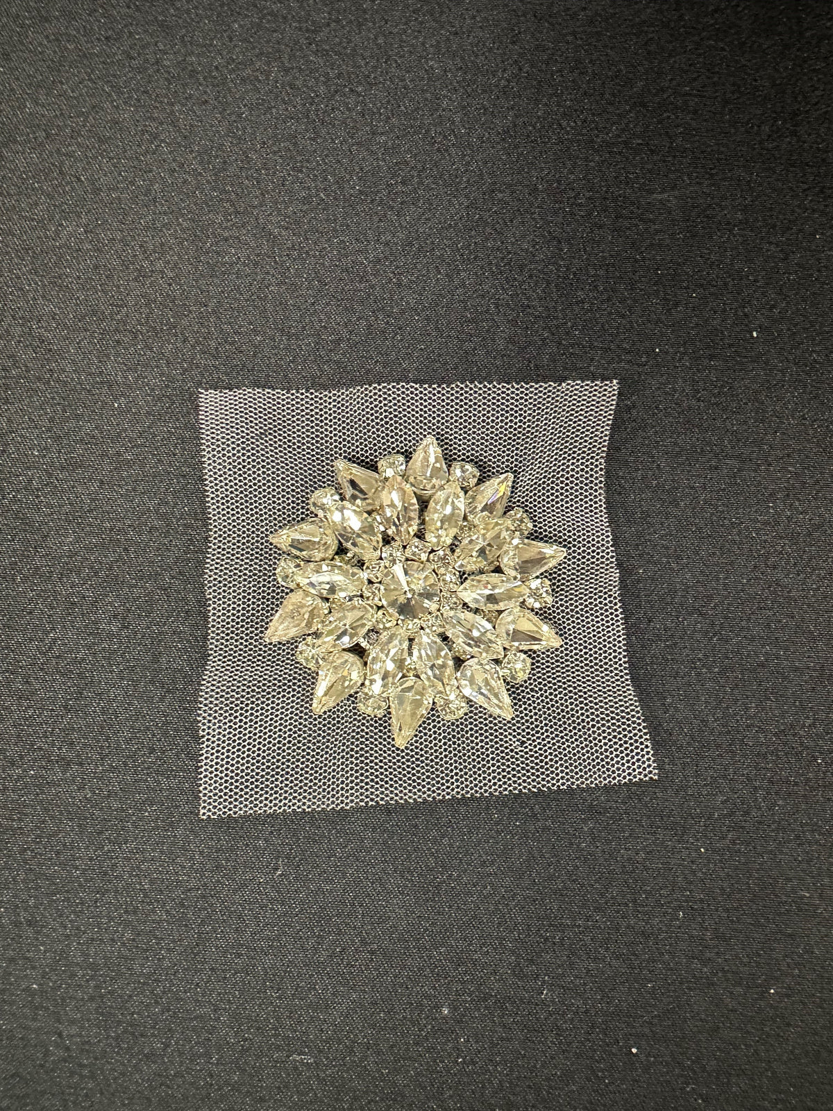 Broderie de cristal - AP823