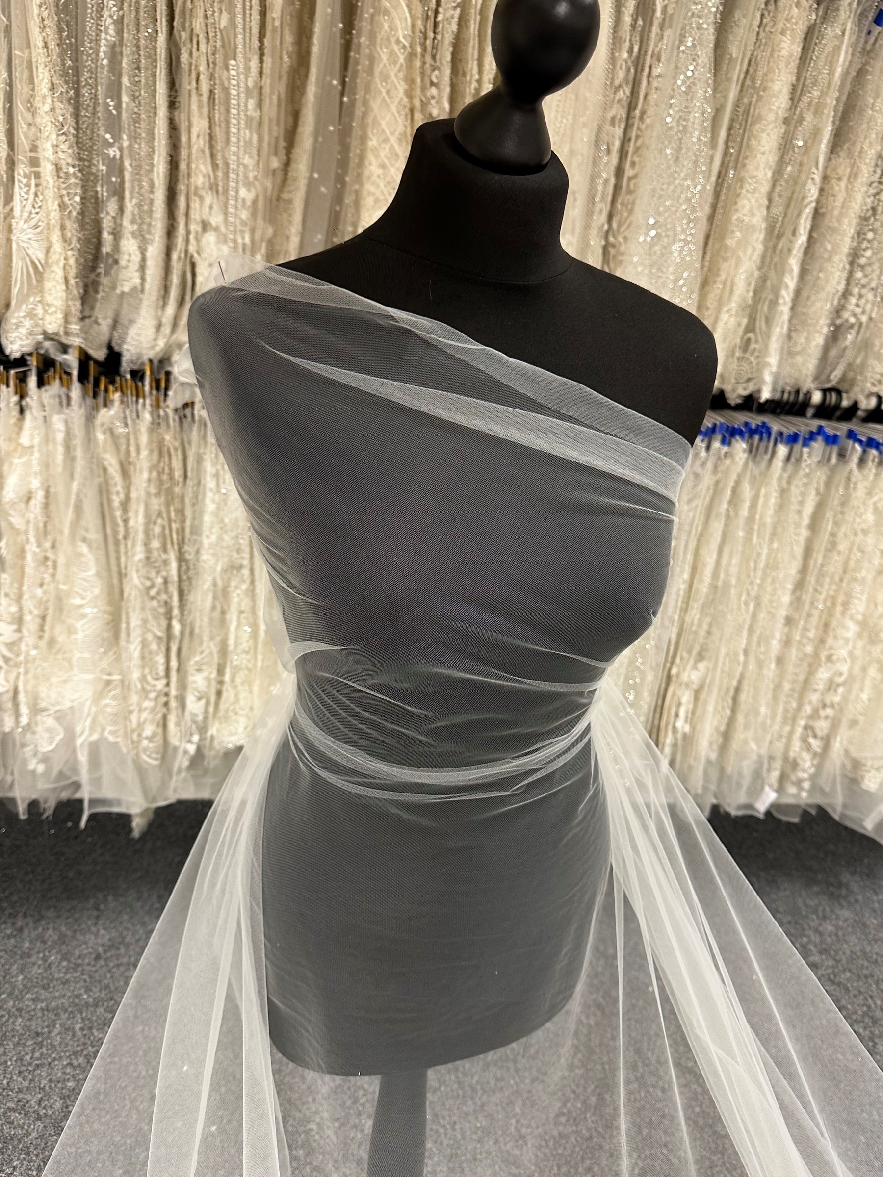 Voile de mariée en tulle blanc diamant – Romance