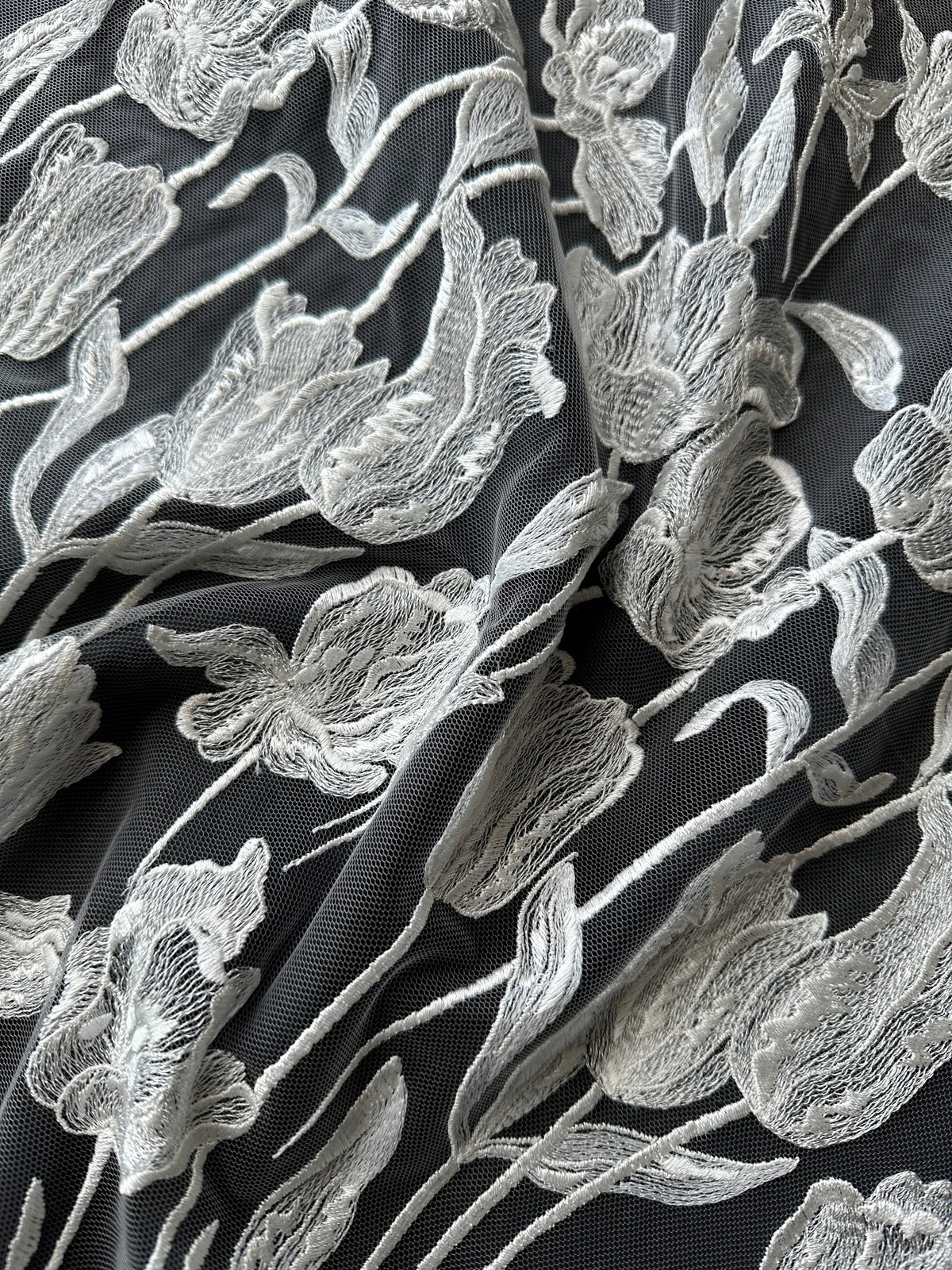 Dentelle brodée italienne ivoire - Sammie