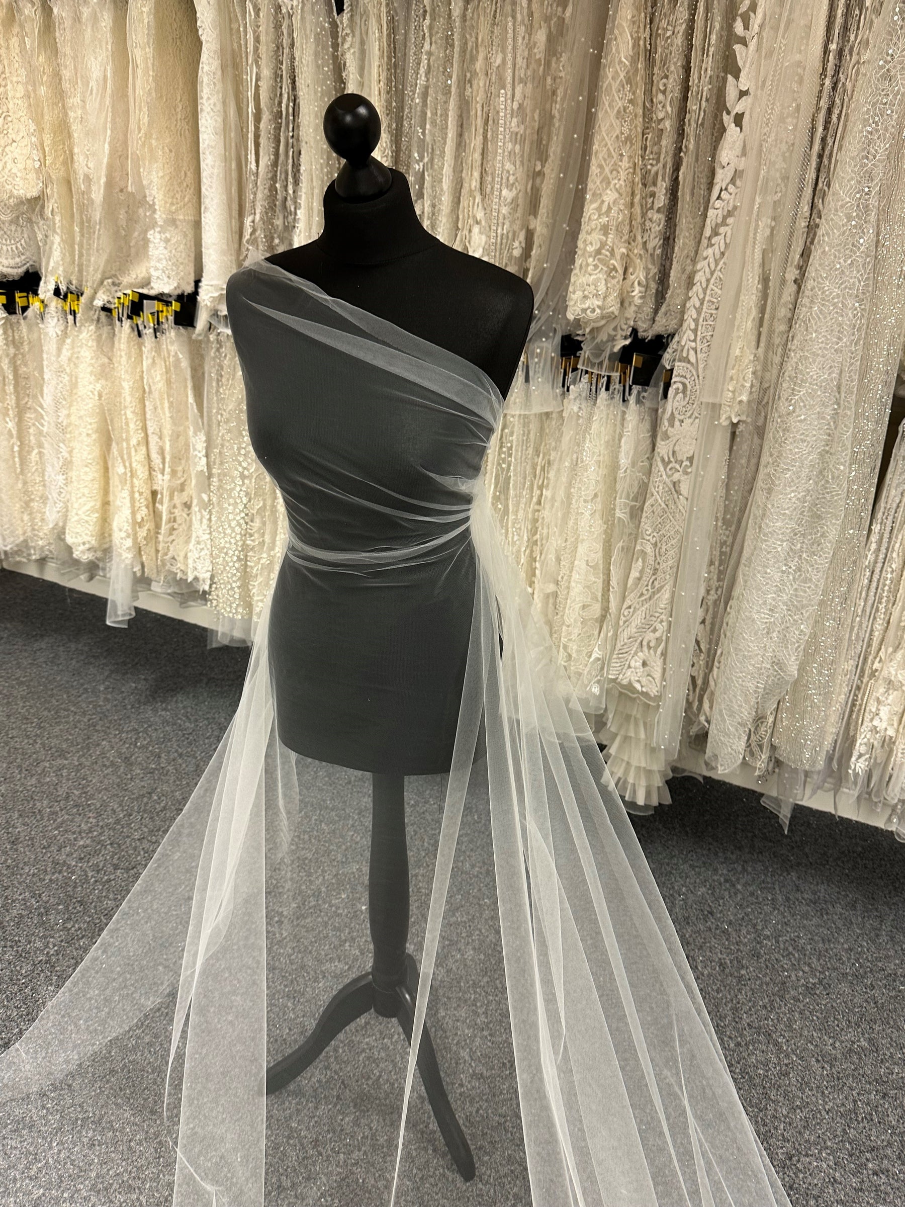 Voile de mariée en tulle blanc diamant – Romance