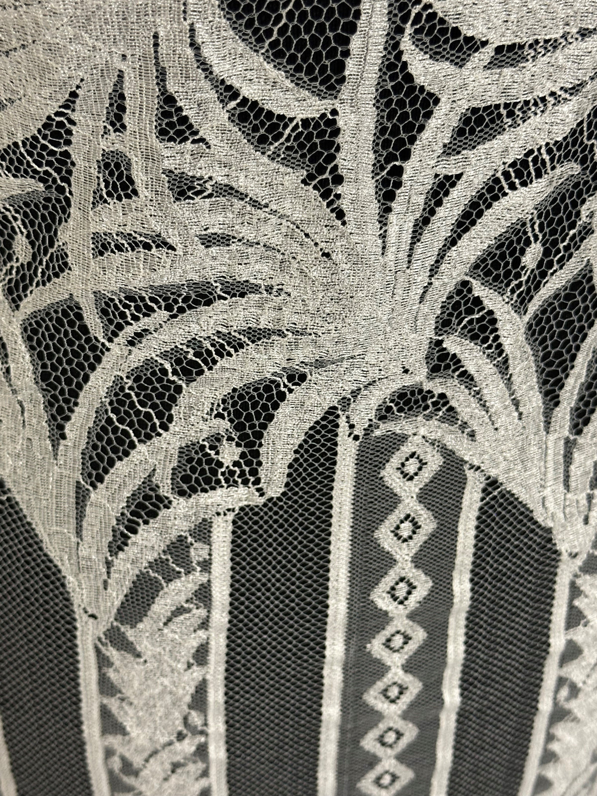 Dentelle Chantilly Ivoire - Uma