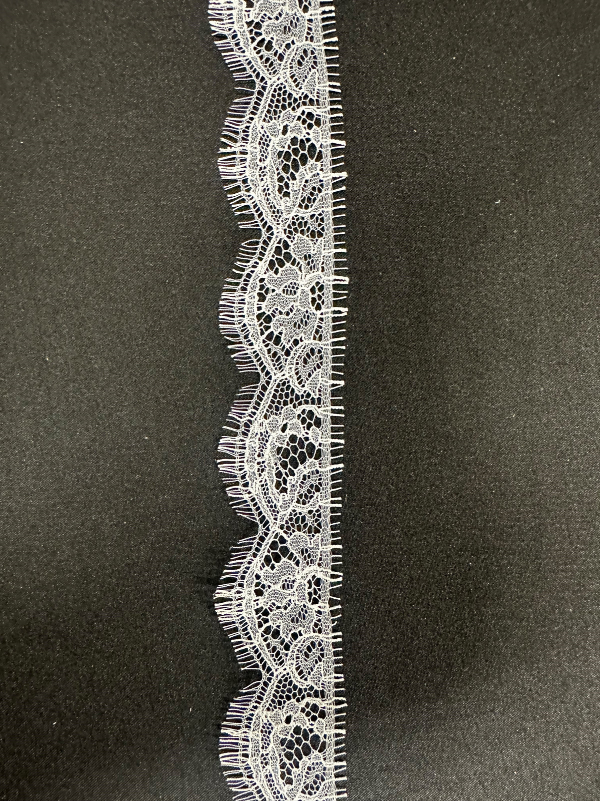 Bordure en dentelle blanche - Anna