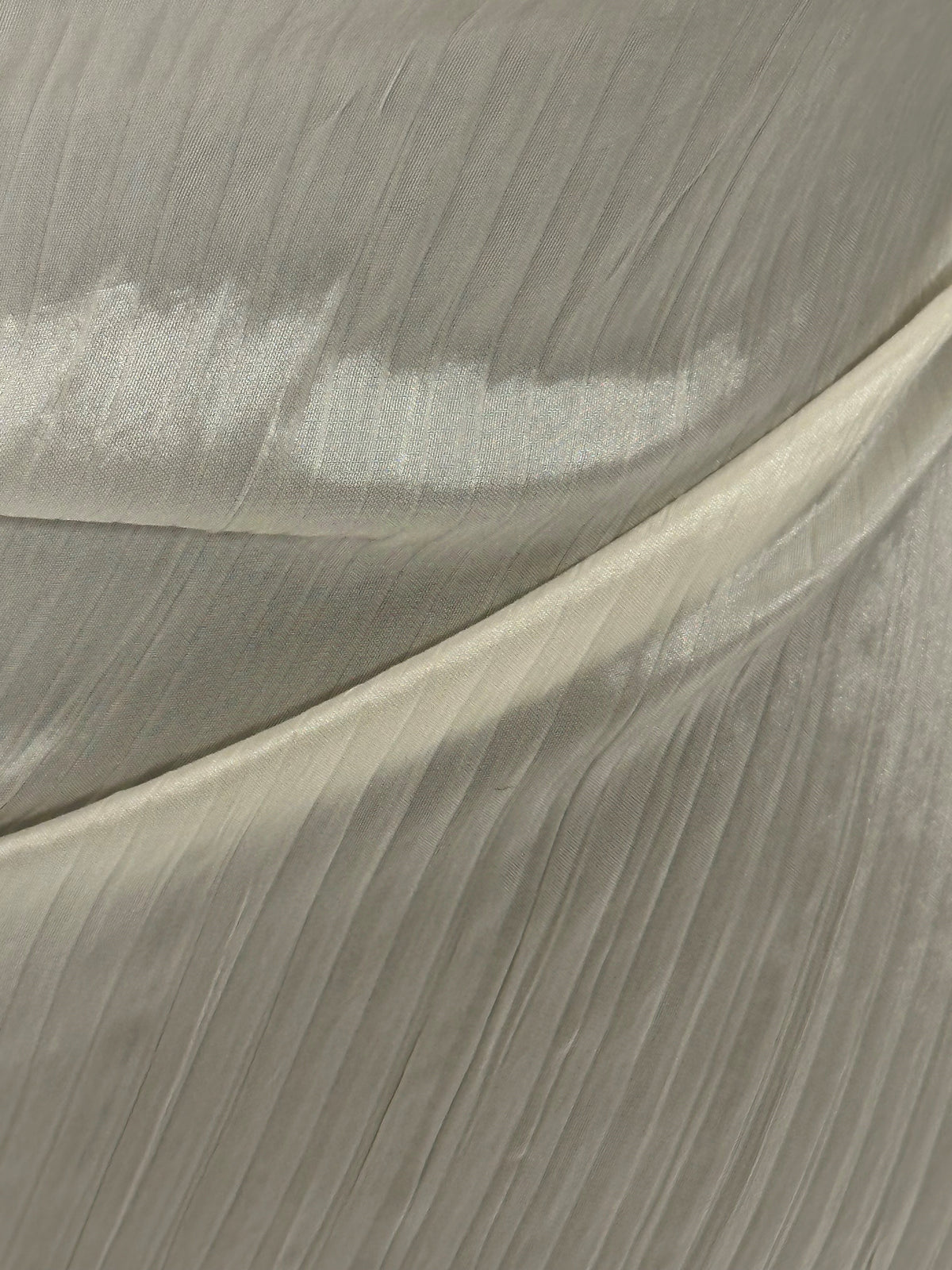 Satin froissé ivoire - Magnitude