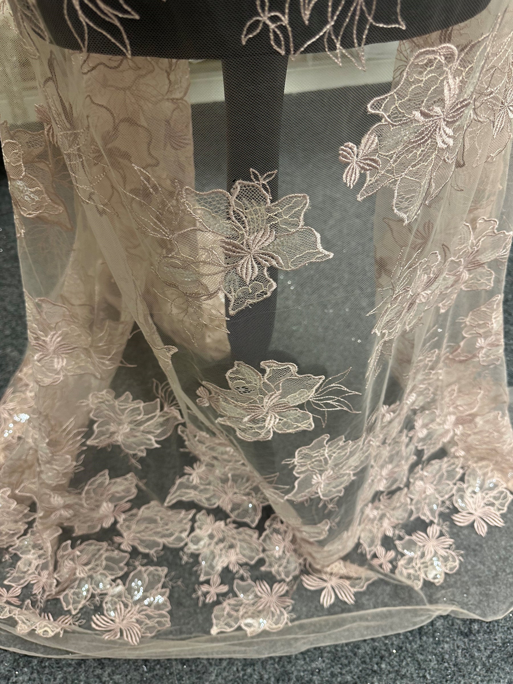 Dentelle Broderie Paillettes Rose - Palma