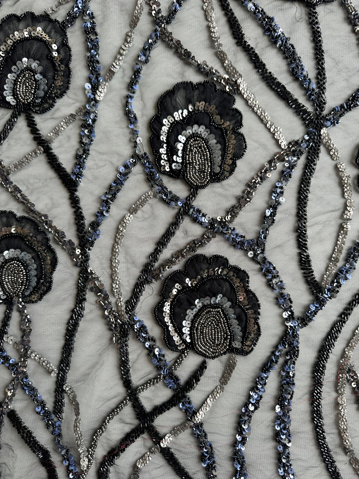 Dentelle perlée noire - Betty