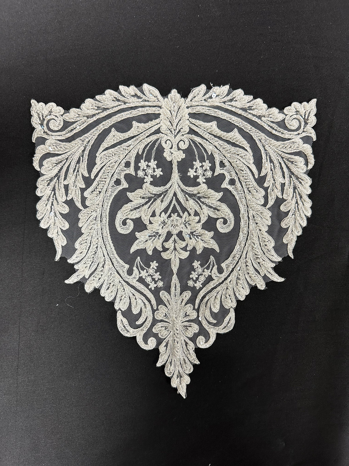 Applique en dentelle perlée ivoire - Zarf