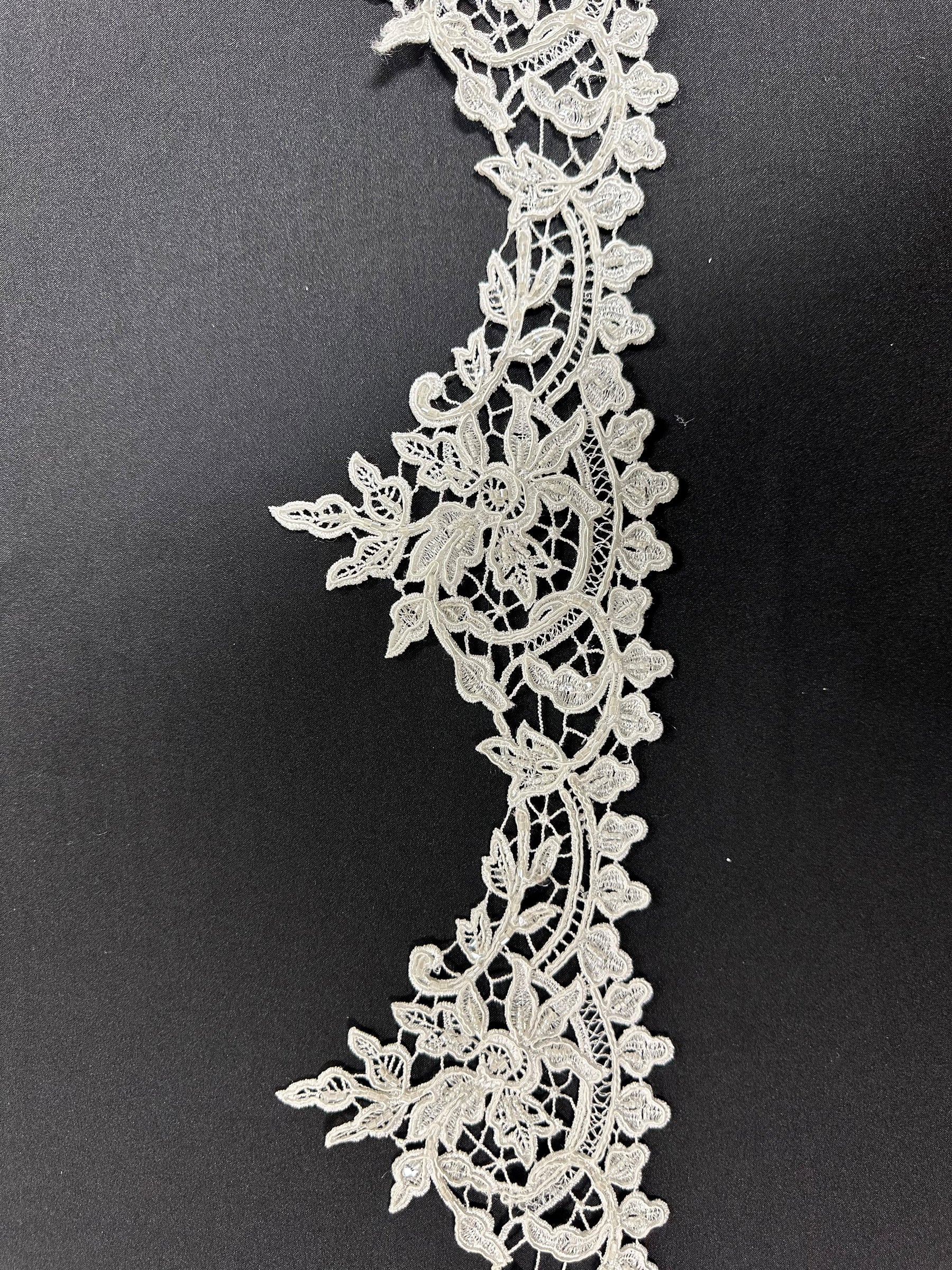 Bordure en dentelle ivoire guipure perlée - Martina