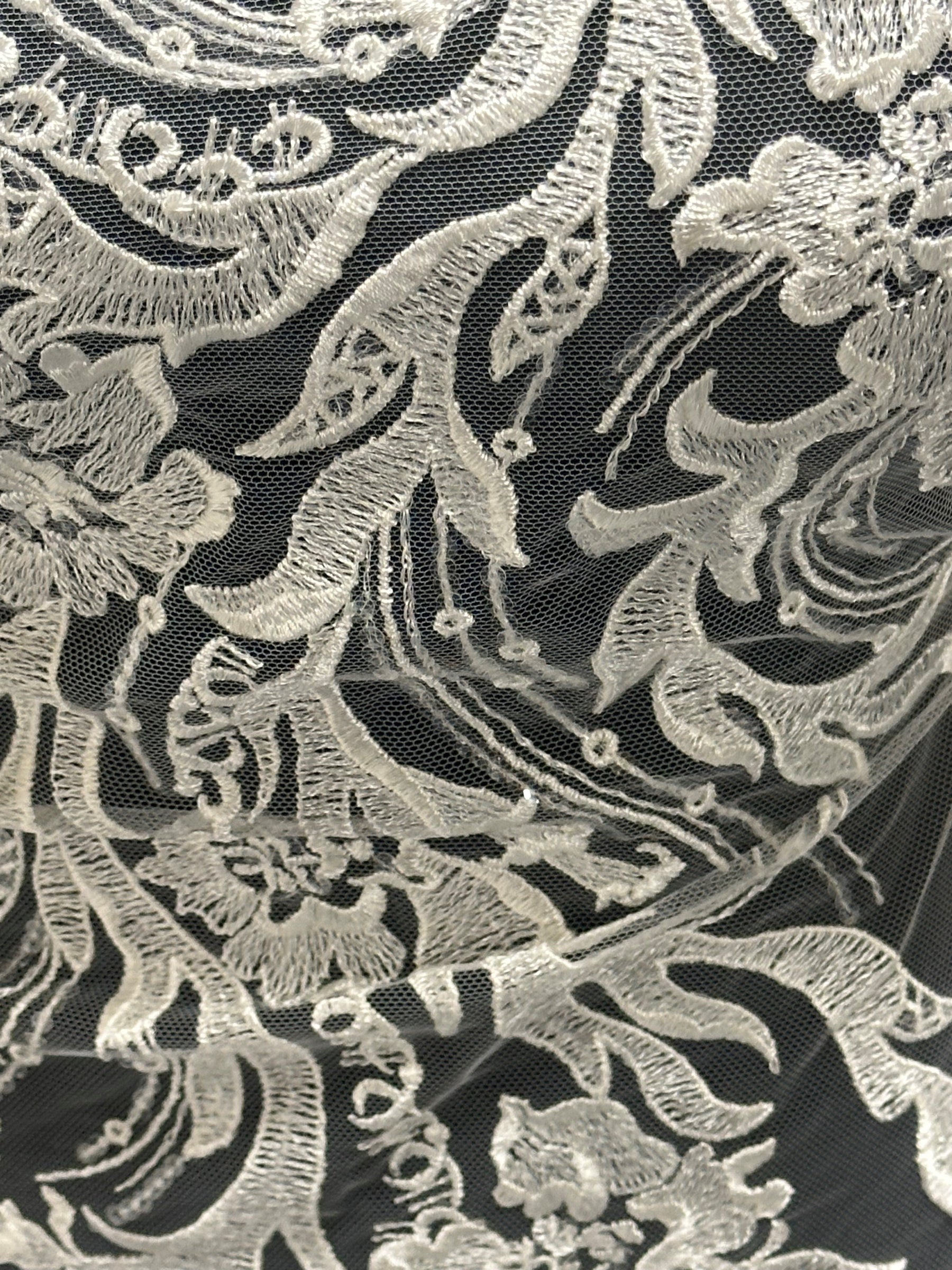 Dentelle Broderie Ivoire - Abrielle