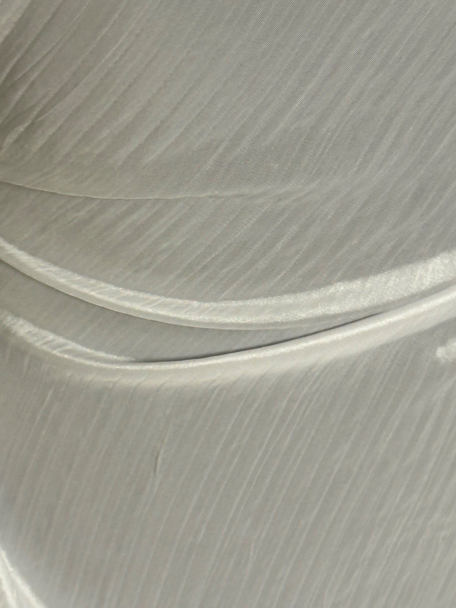 Satin Froissé Blanc - Magnitude