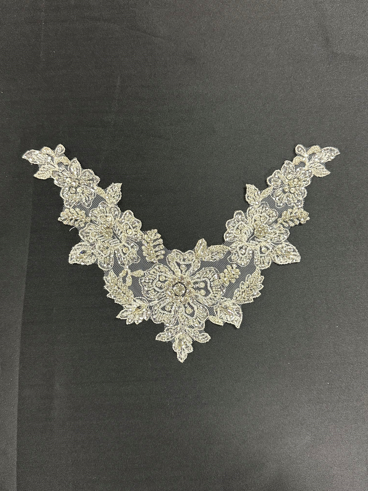 Broderie de cristal - Gib (CF AP 2387)