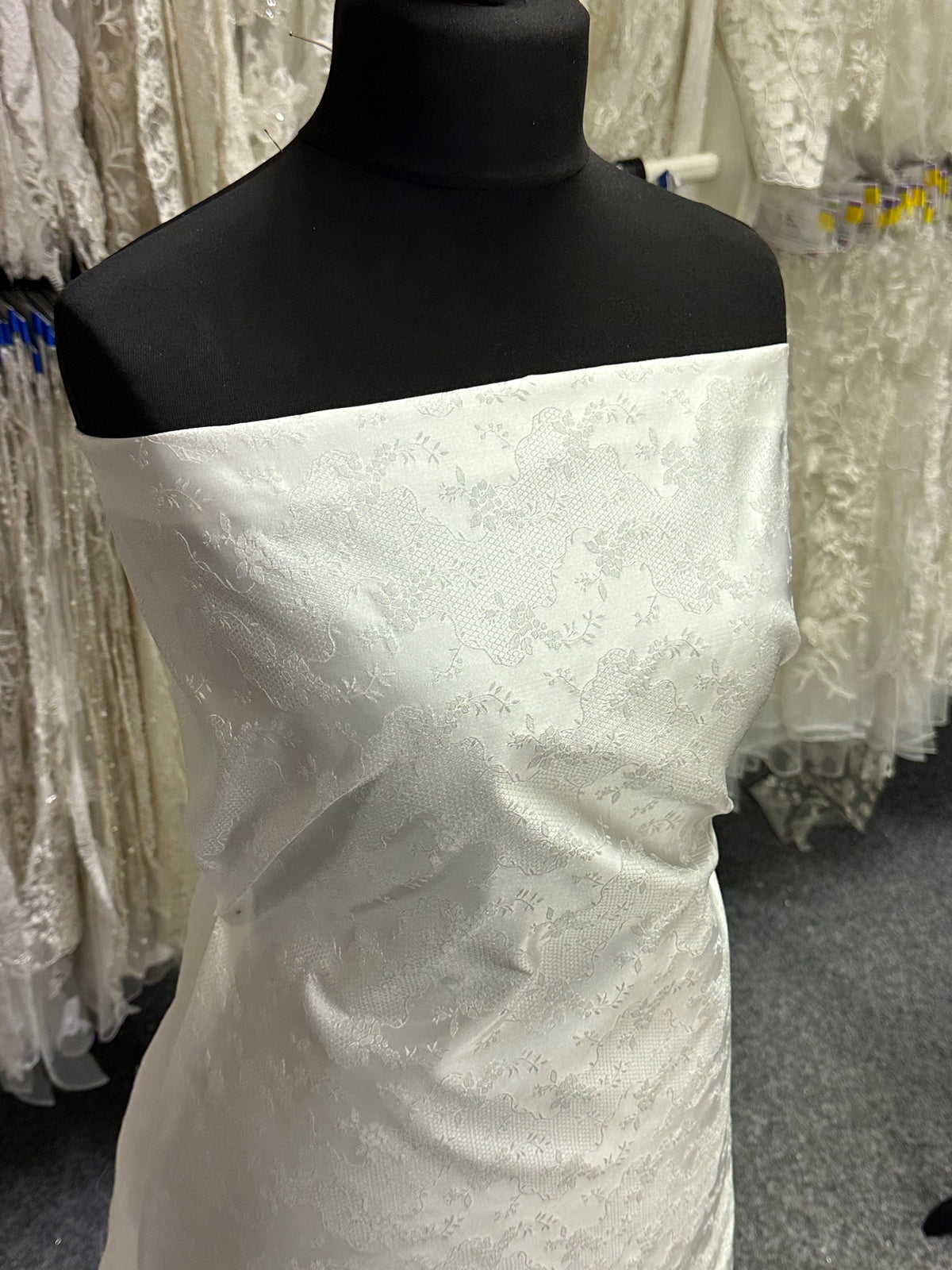 Tissu Jacquard Ivoire - Anvers