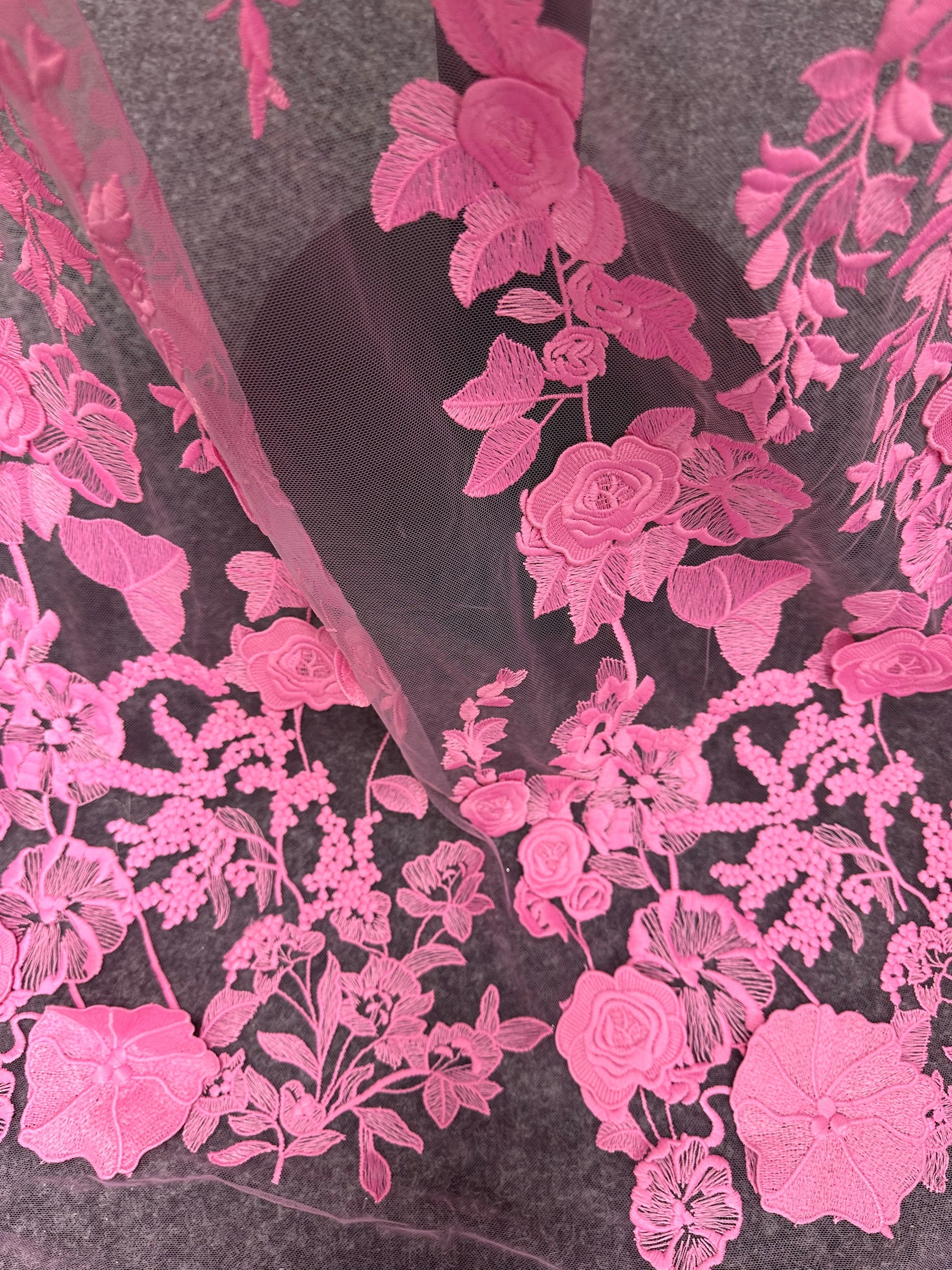 Dentelle 3D rose – Meghan