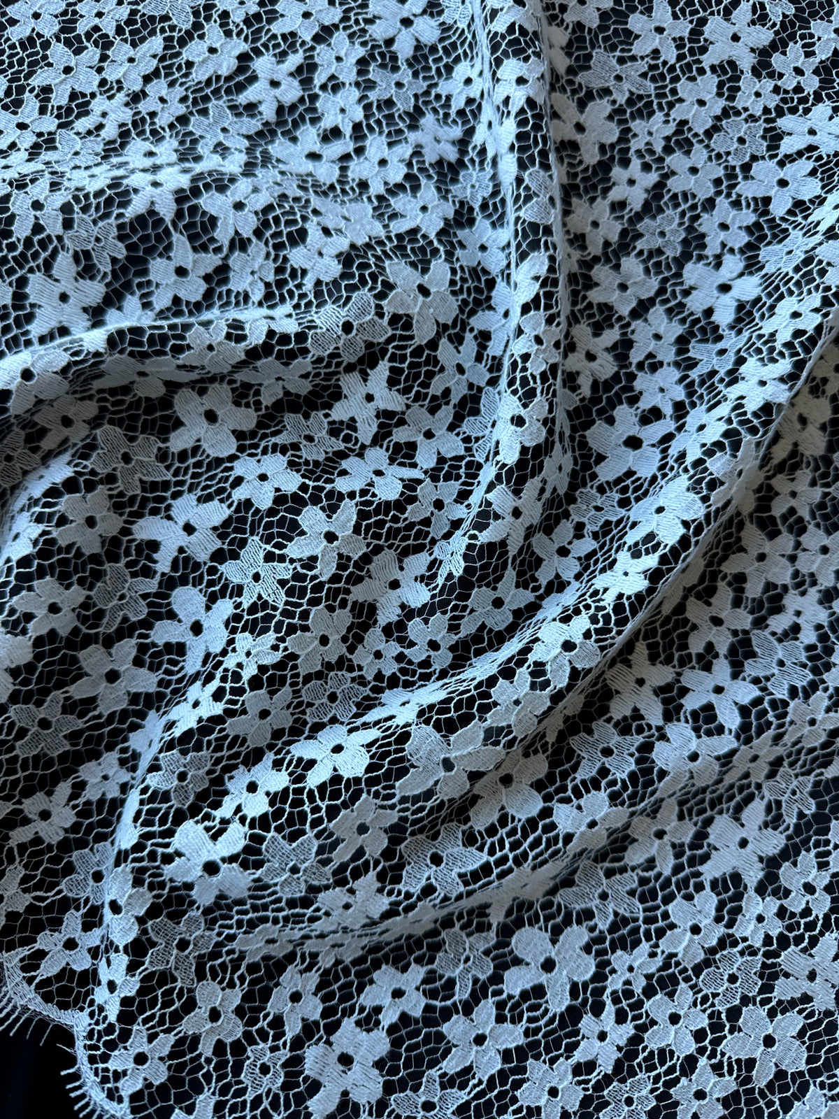 Dentelle Chantilly ivoire - Aino