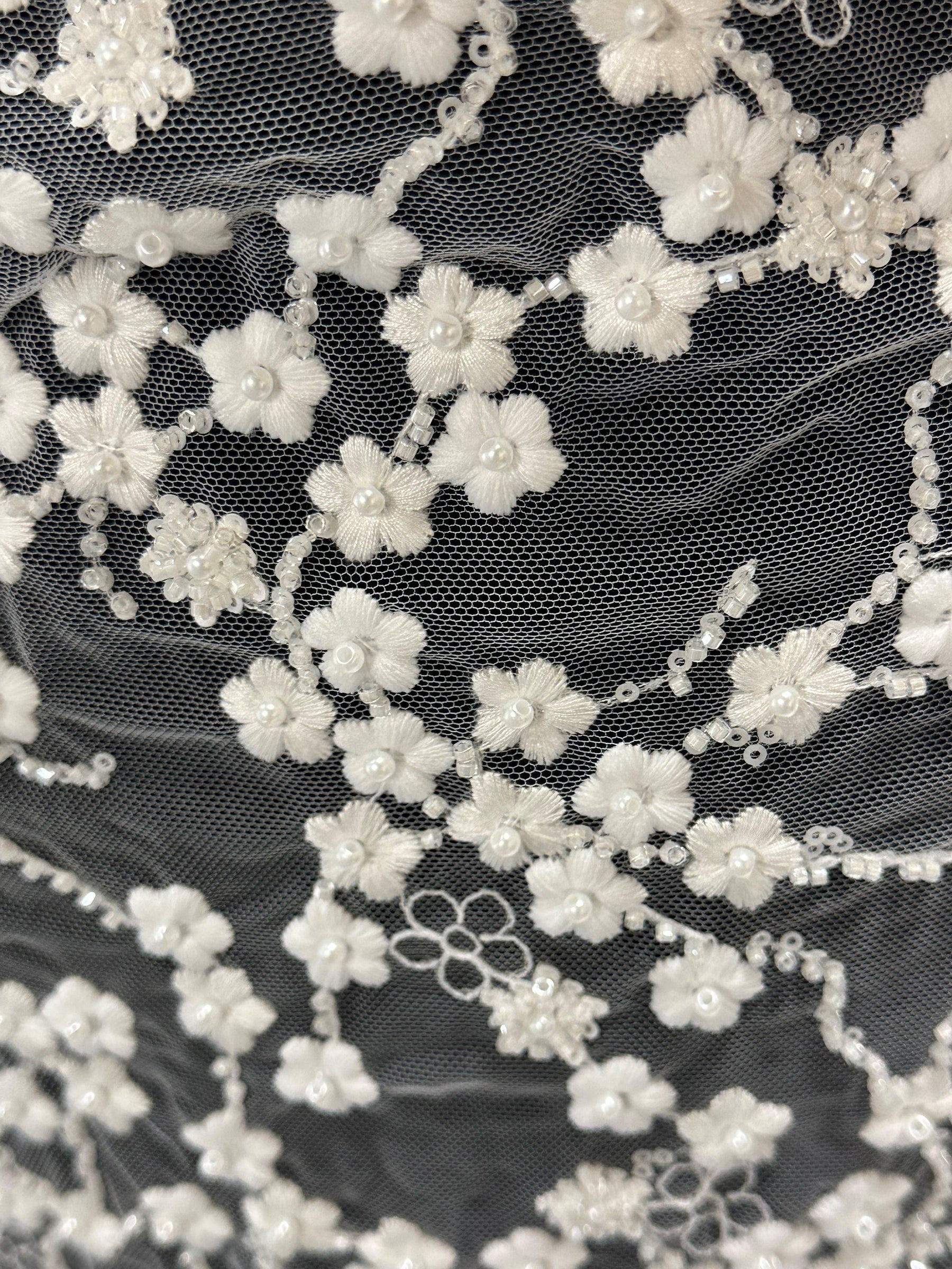 Dentelle brodée ivoire - Yuna